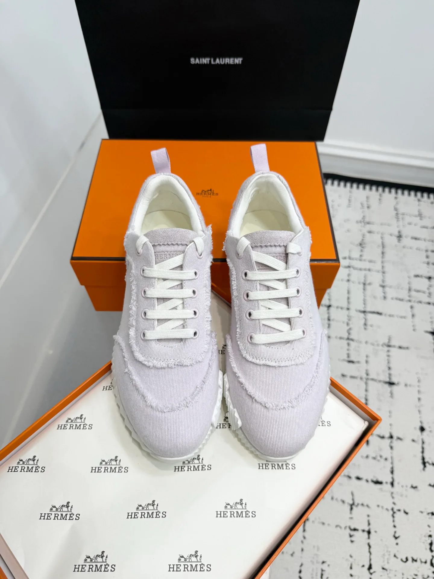 Кроссовки Женские Hermes 199490