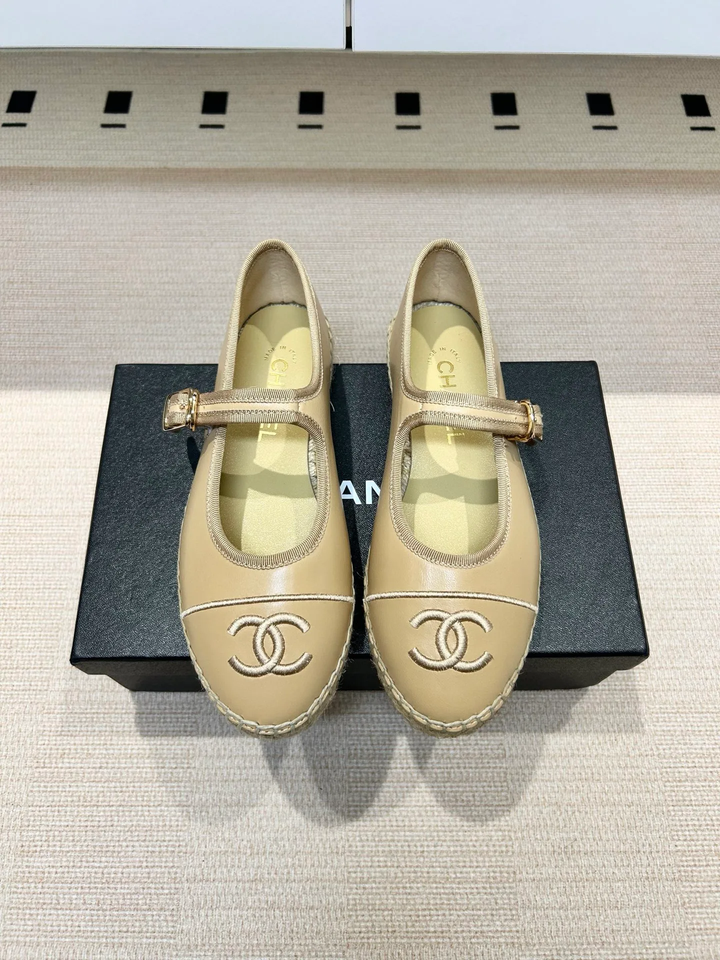 Туфли Женские Chanel 13108902