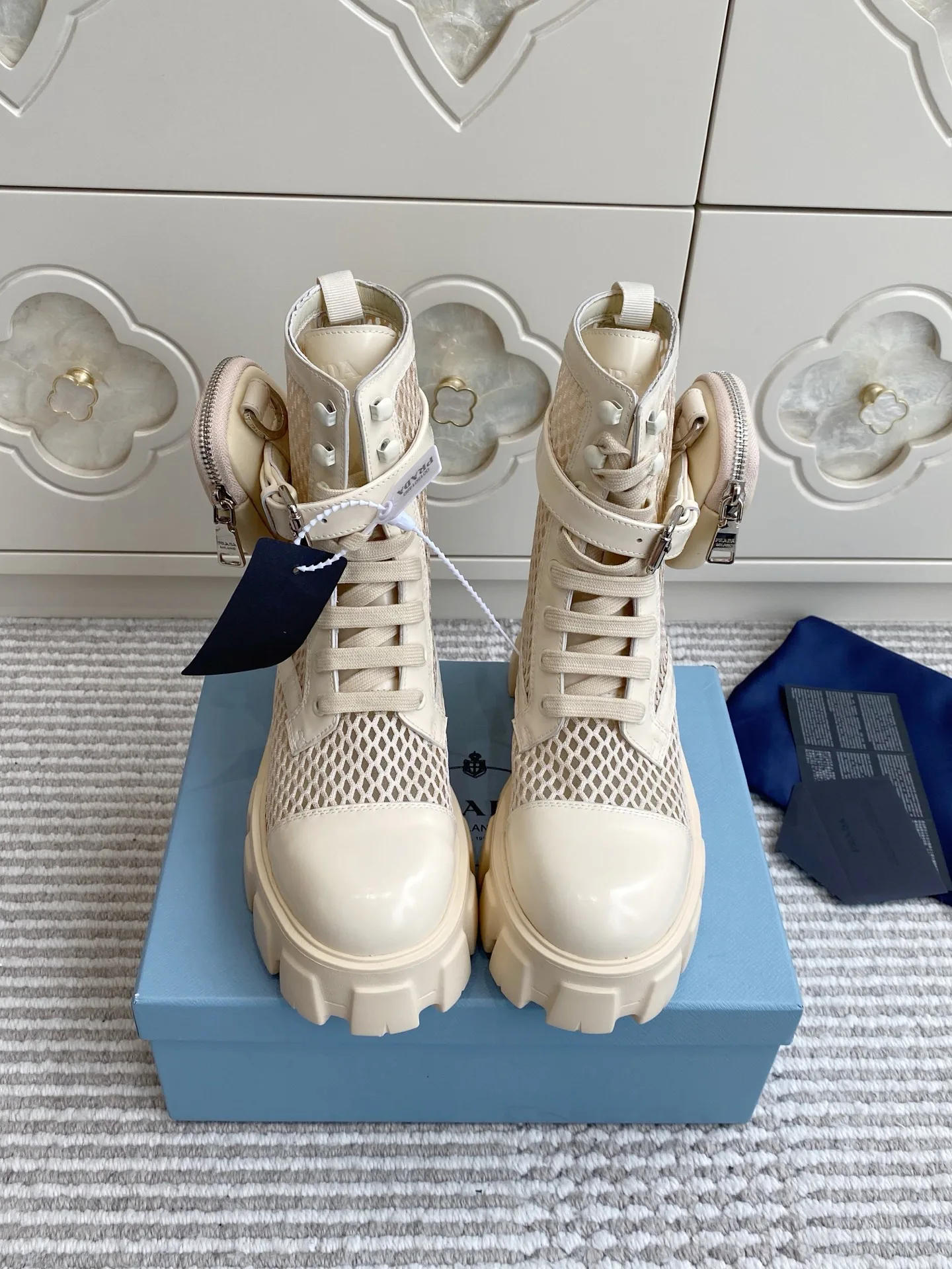 Ботинки Женские Prada 13351331