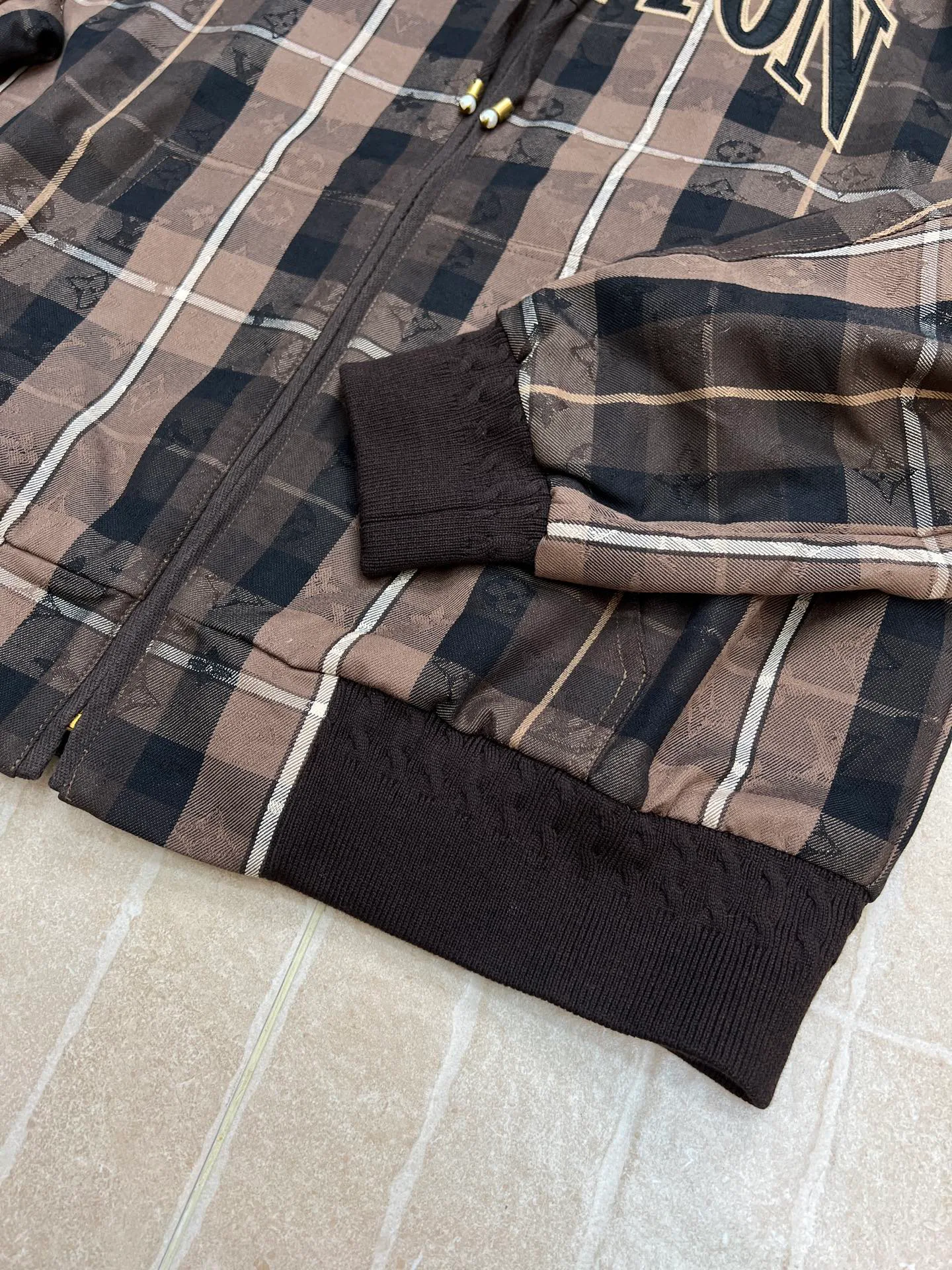 Куртки И Пуховики Мужские Louis Vuitton 1628828