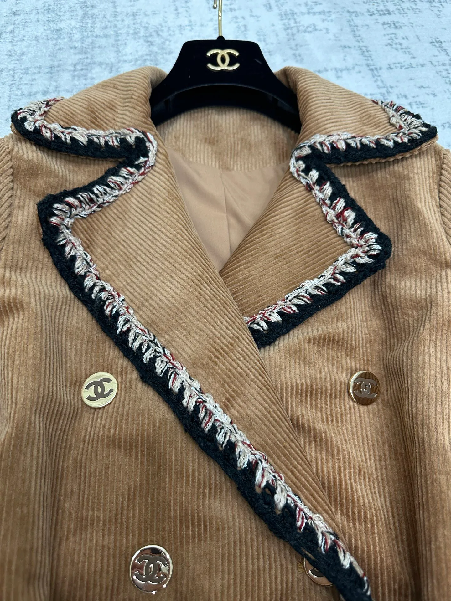 Тренчи Женские Chanel 18305748