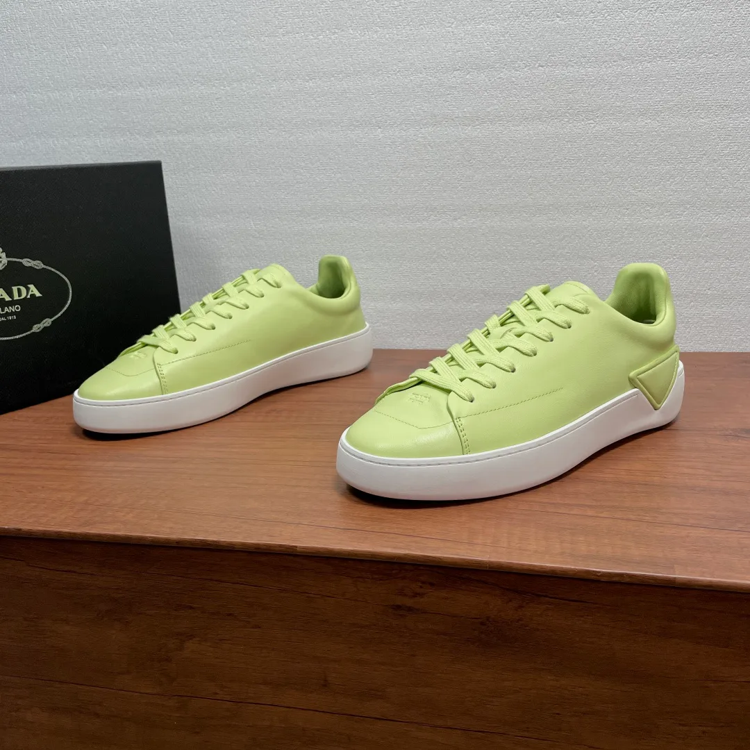 Кроссовки Мужские Prada 19555392