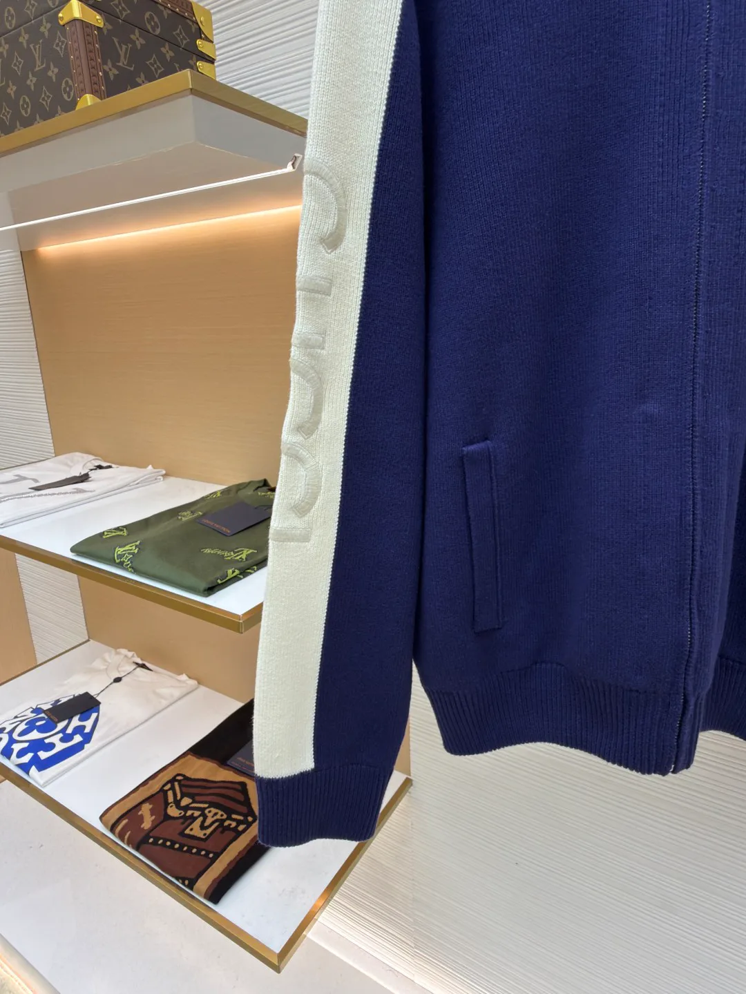 Куртки Женские Gucci 412875