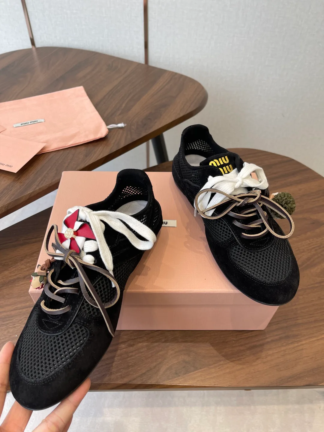 Кроссовки Женские Miu Miu 11645245