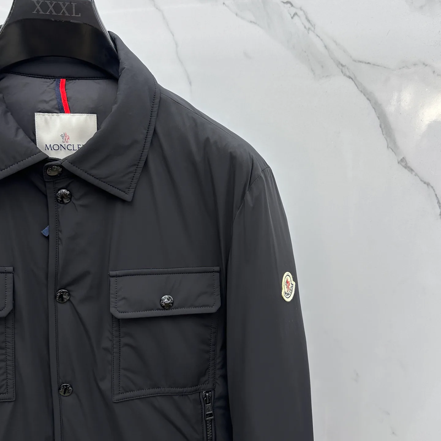 Куртки И Пуховики Мужские Moncler 2237401