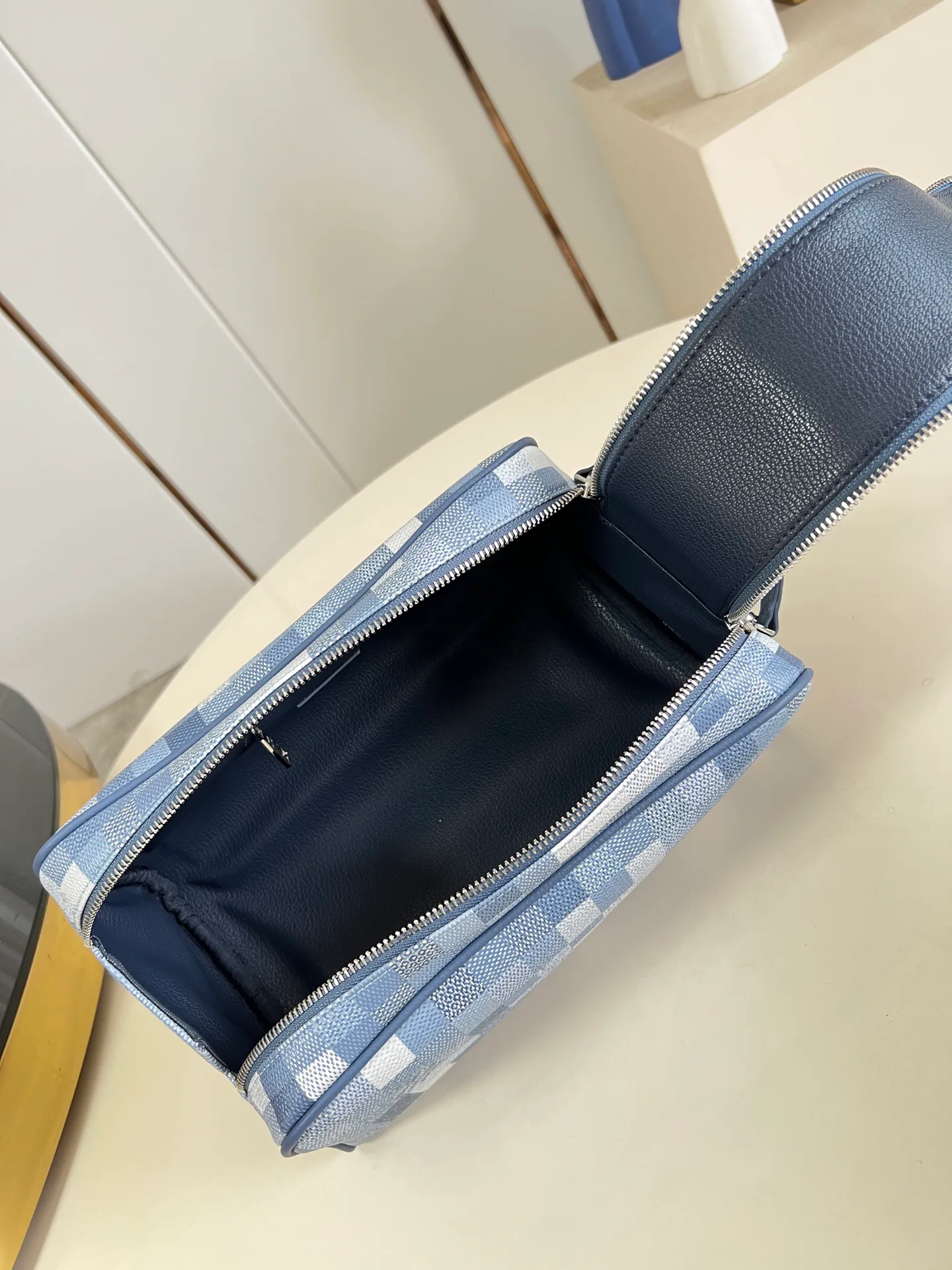 Дорожные Сумки Мужские Louis Vuitton 14715411