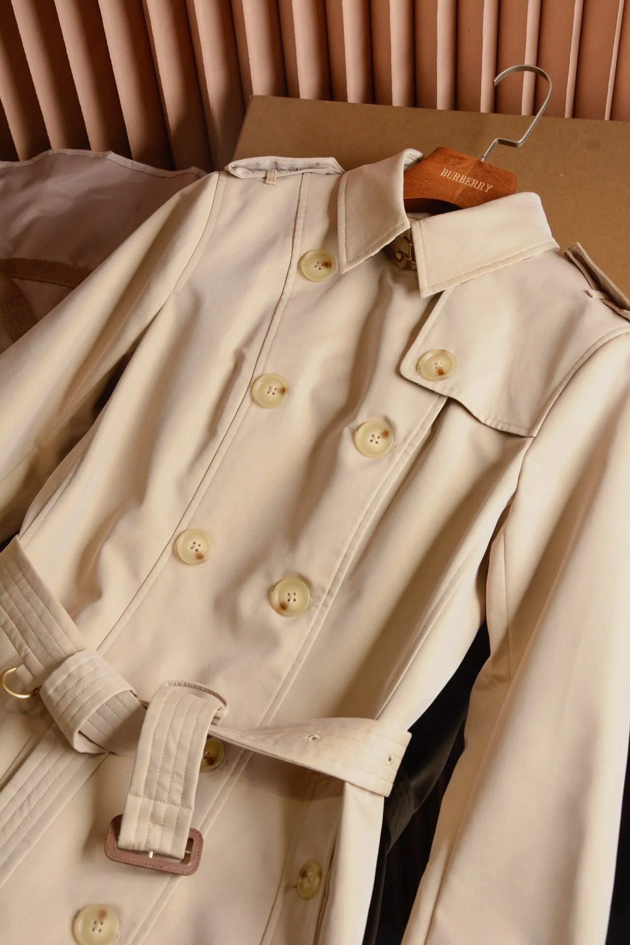 Тренчи Женские Burberry 18512881