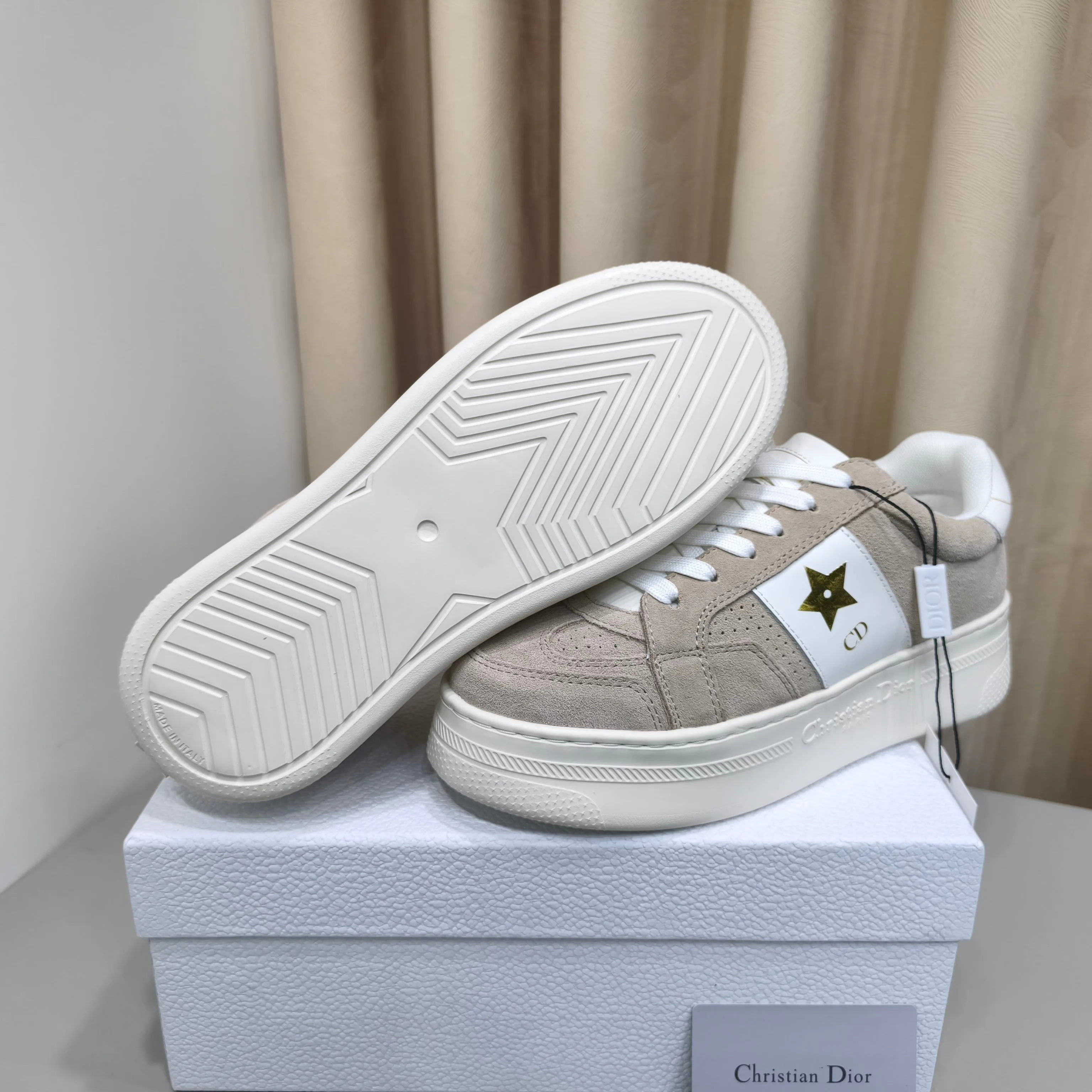 Кроссовки Женские Christian Dior 17988727
