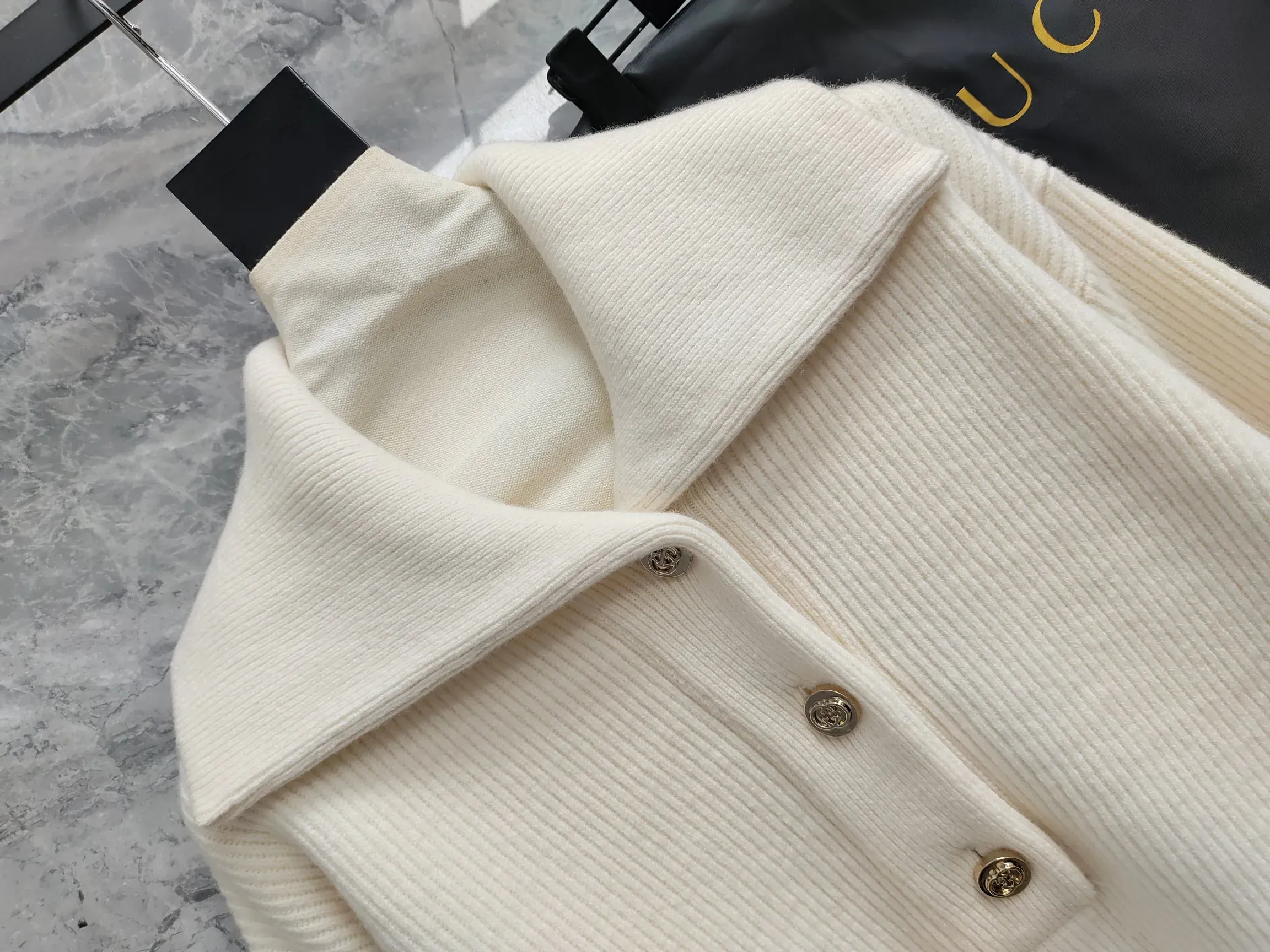 Джемперы И Свитеры Женские Gucci 790790