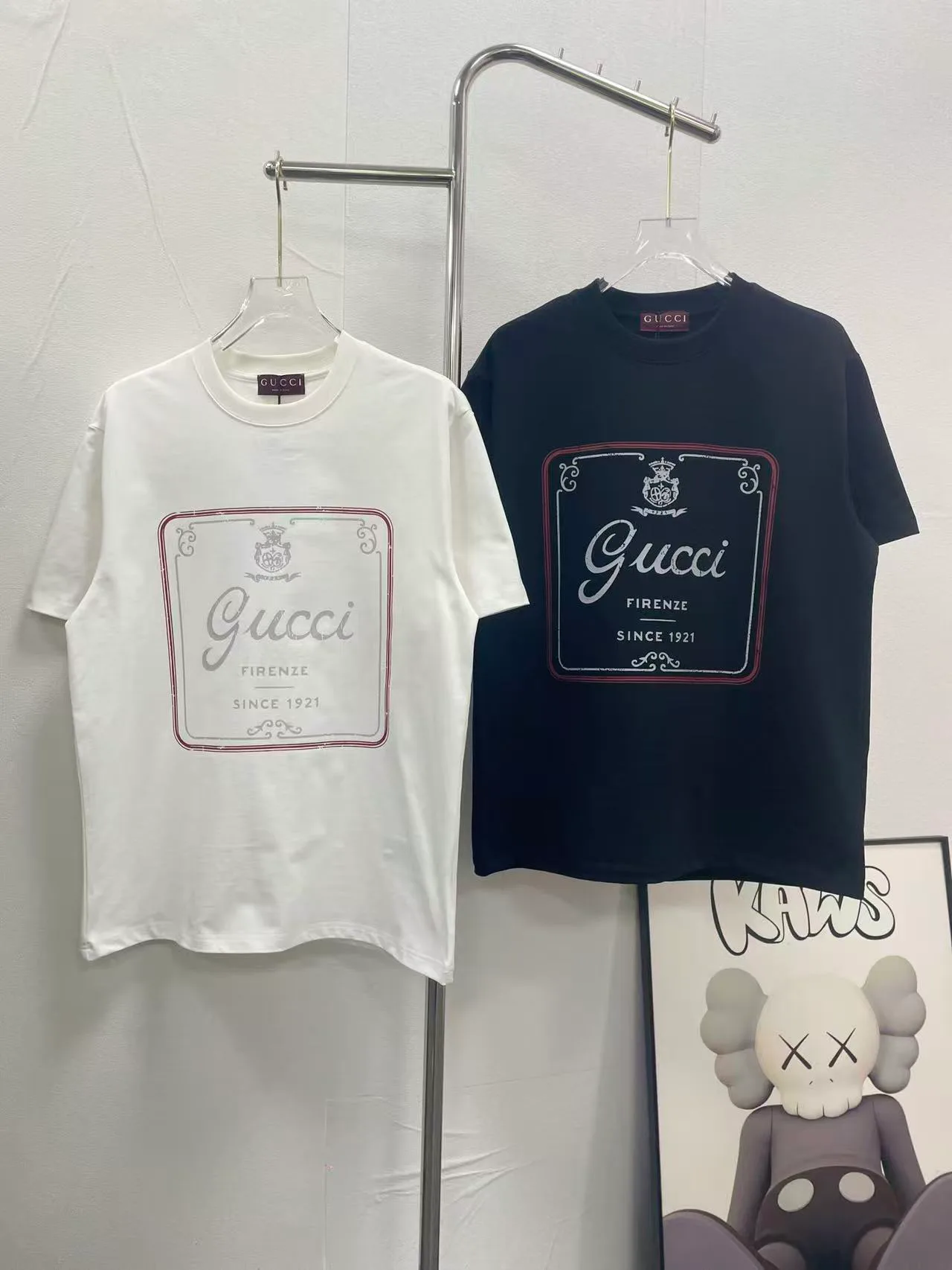 Футболки Женские Gucci 5059383