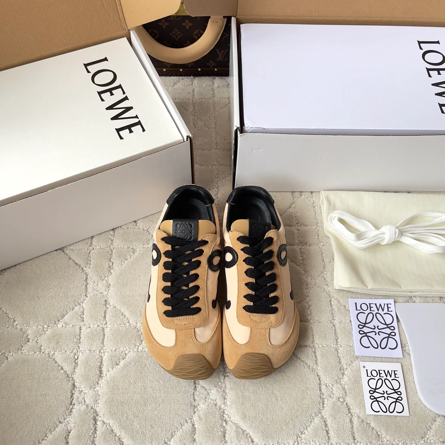 Кроссовки Женские Loewe 18781780