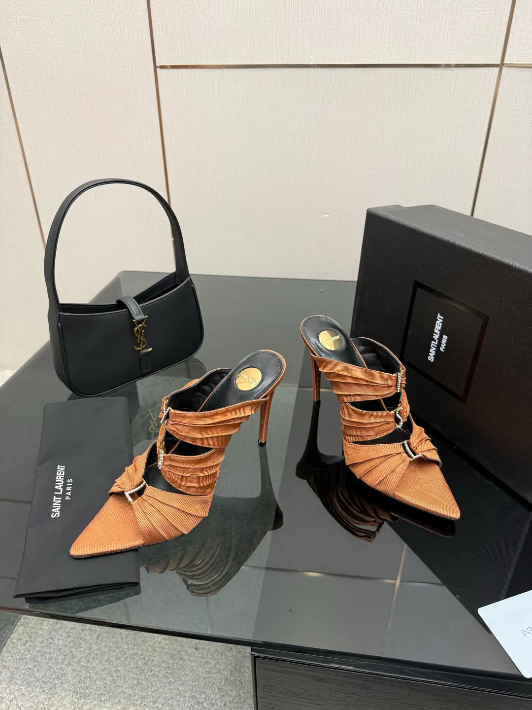 Сандалии Женские Saint Laurent 9317900