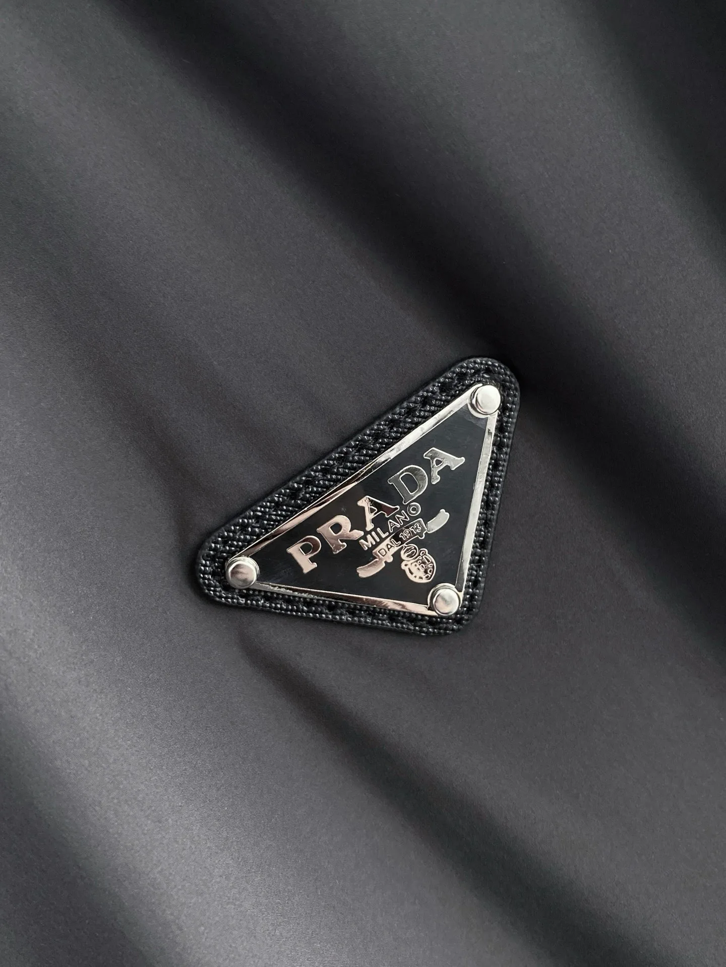 Куртки И Пуховики Мужские Prada 11664829