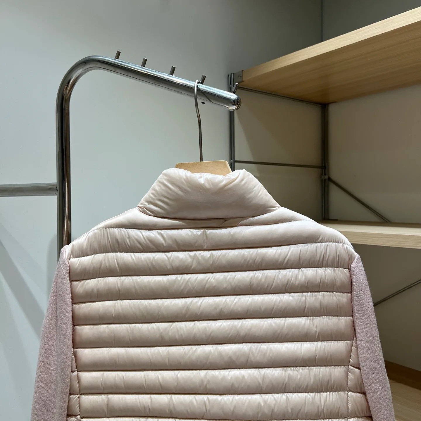 Куртки И Пуховики Женские Moncler 18043622
