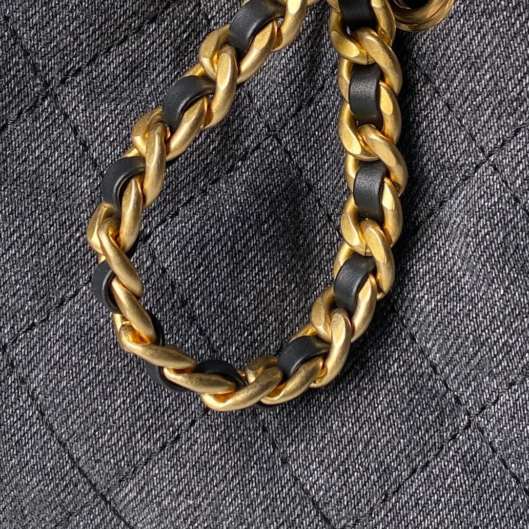 Классические Сумки Женские Chanel 10236356