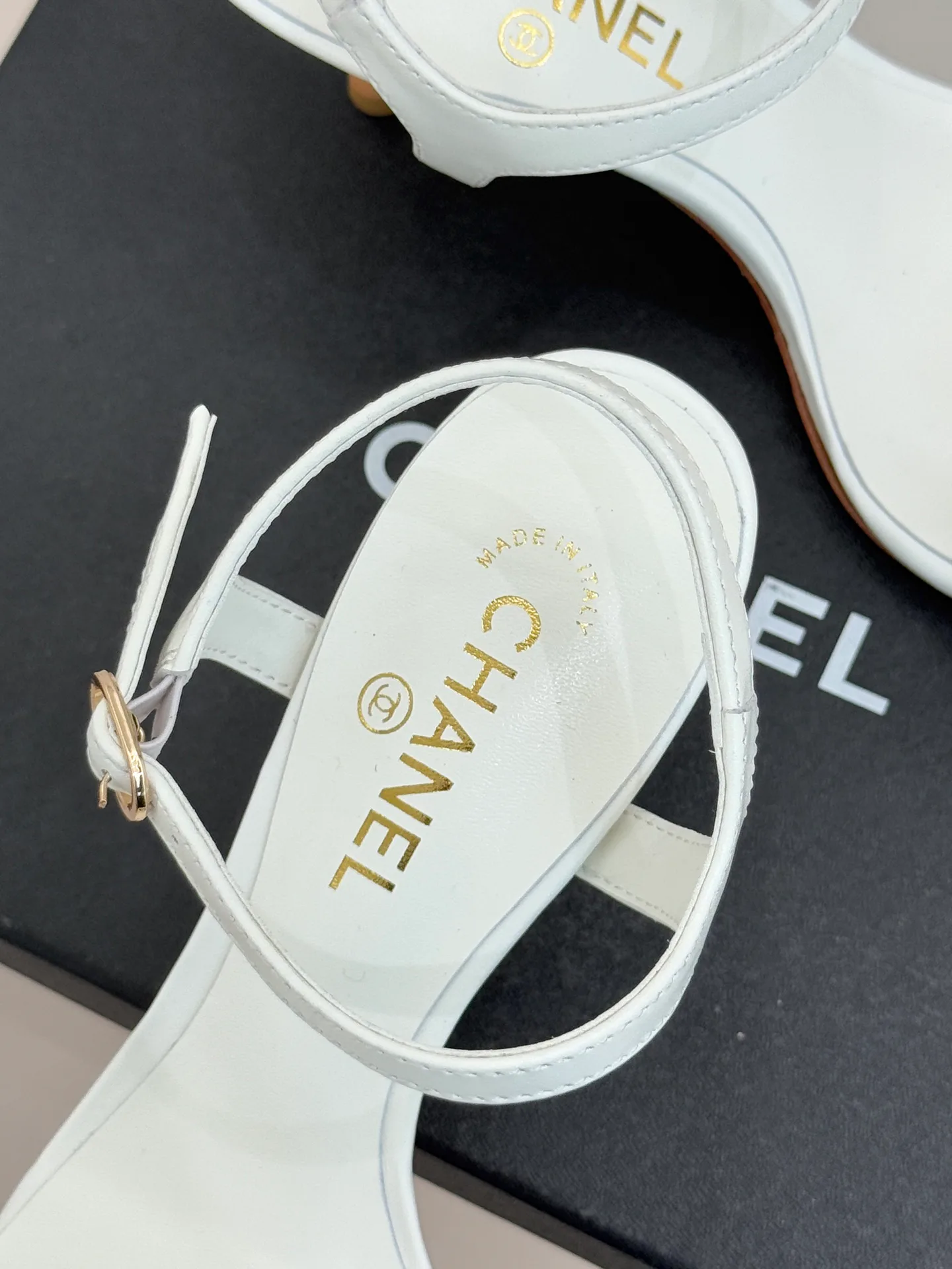 Босоножки Женские Chanel 9894925