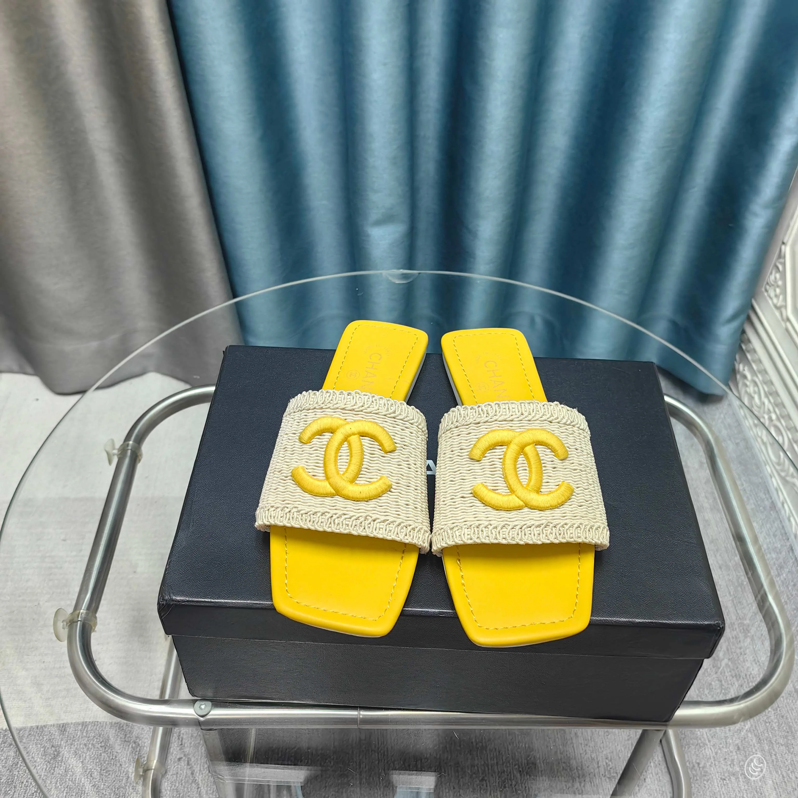 Шлепанцы Женские Chanel 5137