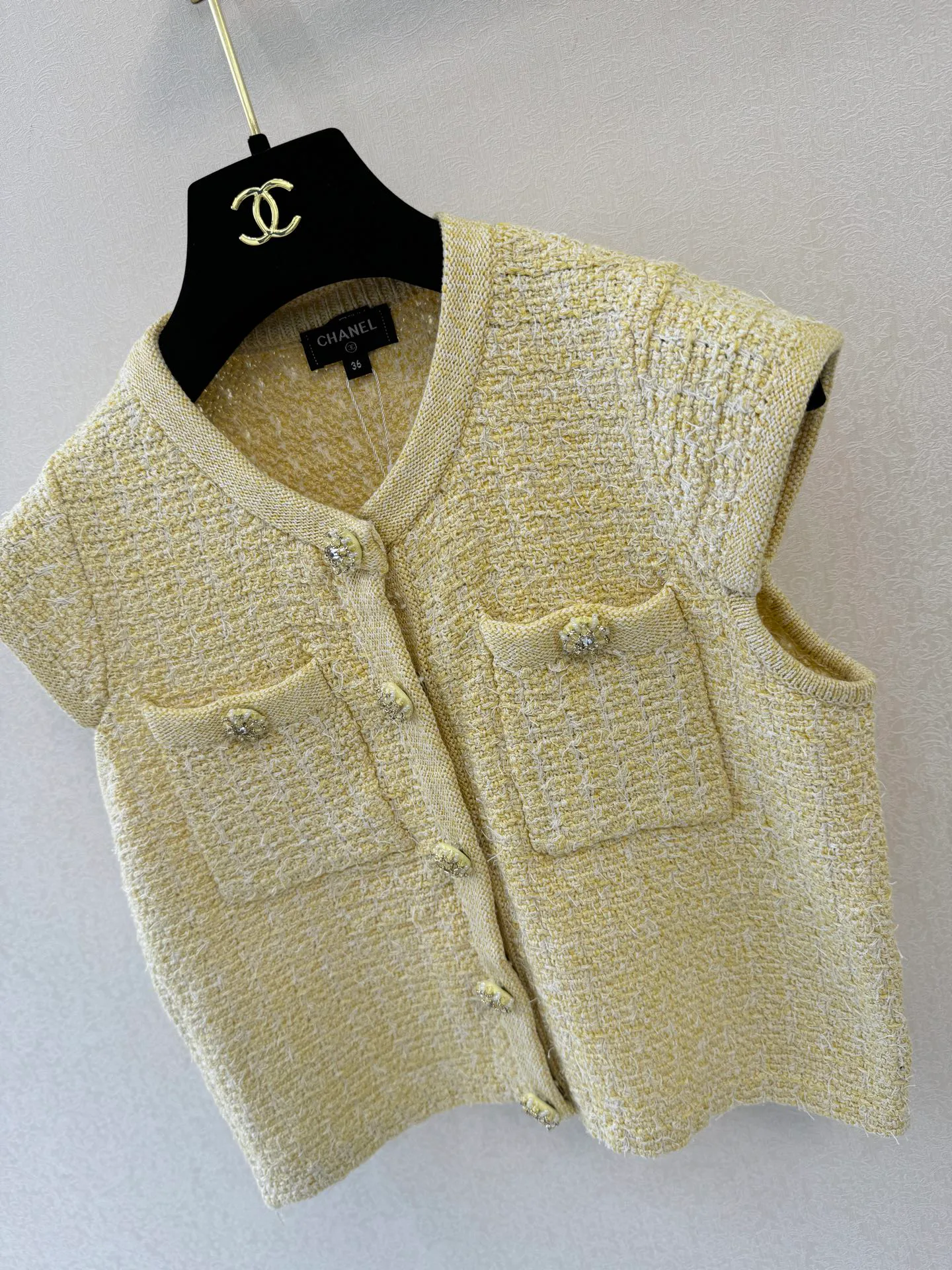 Жилеты Женские Chanel 11339799