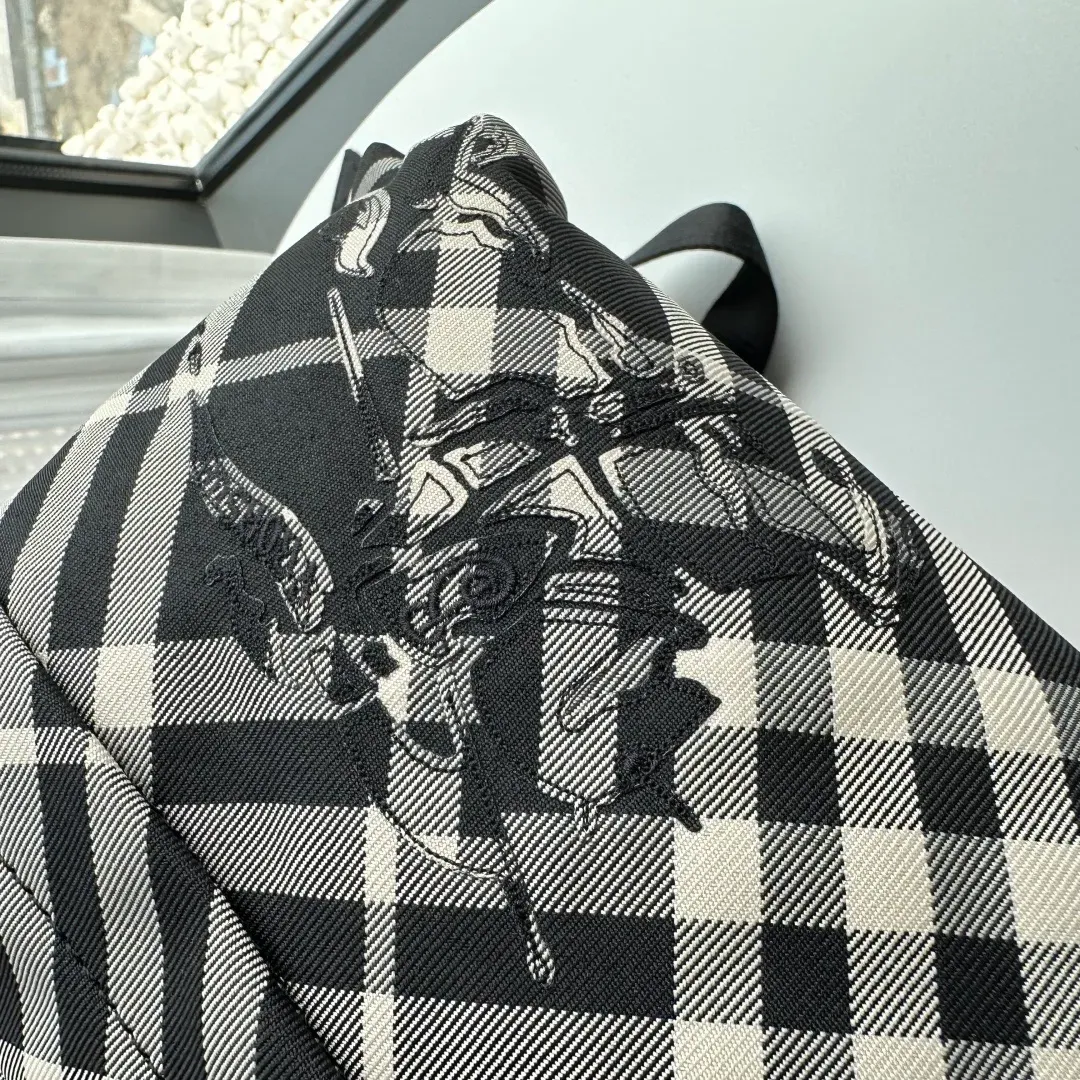 Рюкзаки Женские Burberry 1673189