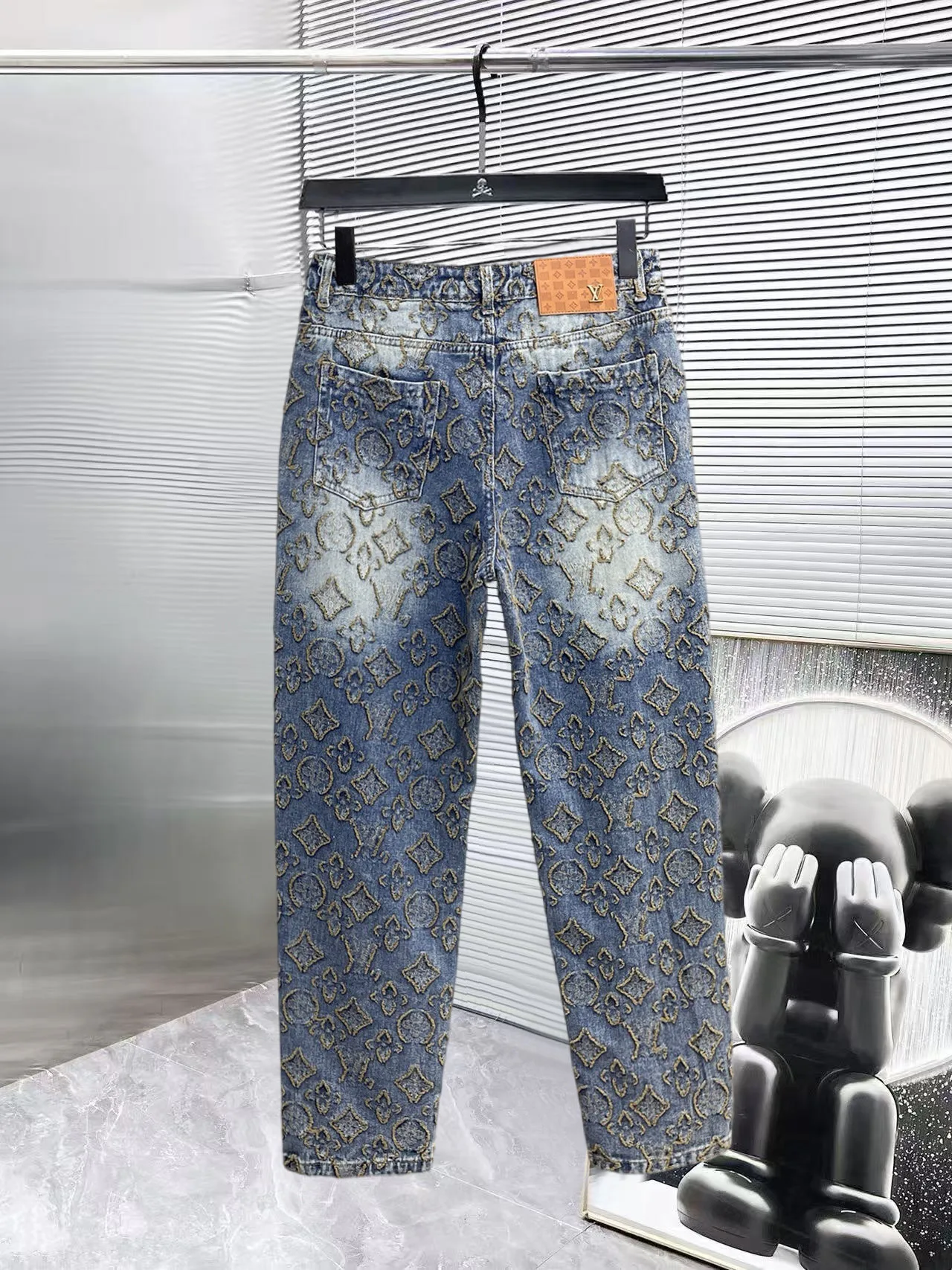 Джинсы Мужские Louis Vuitton 18499645
