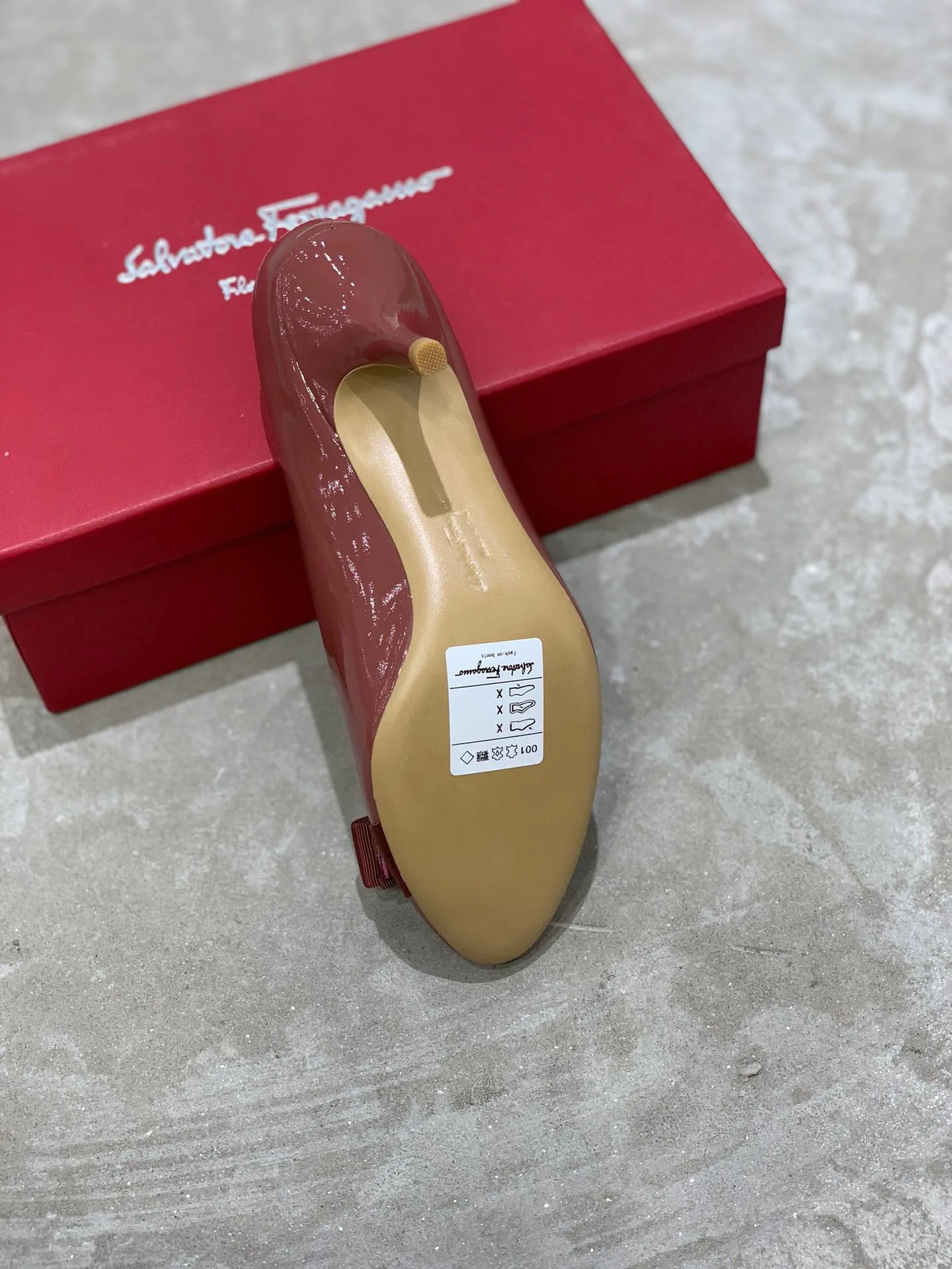 Туфли Женские Salvatore Ferragamo 18531885