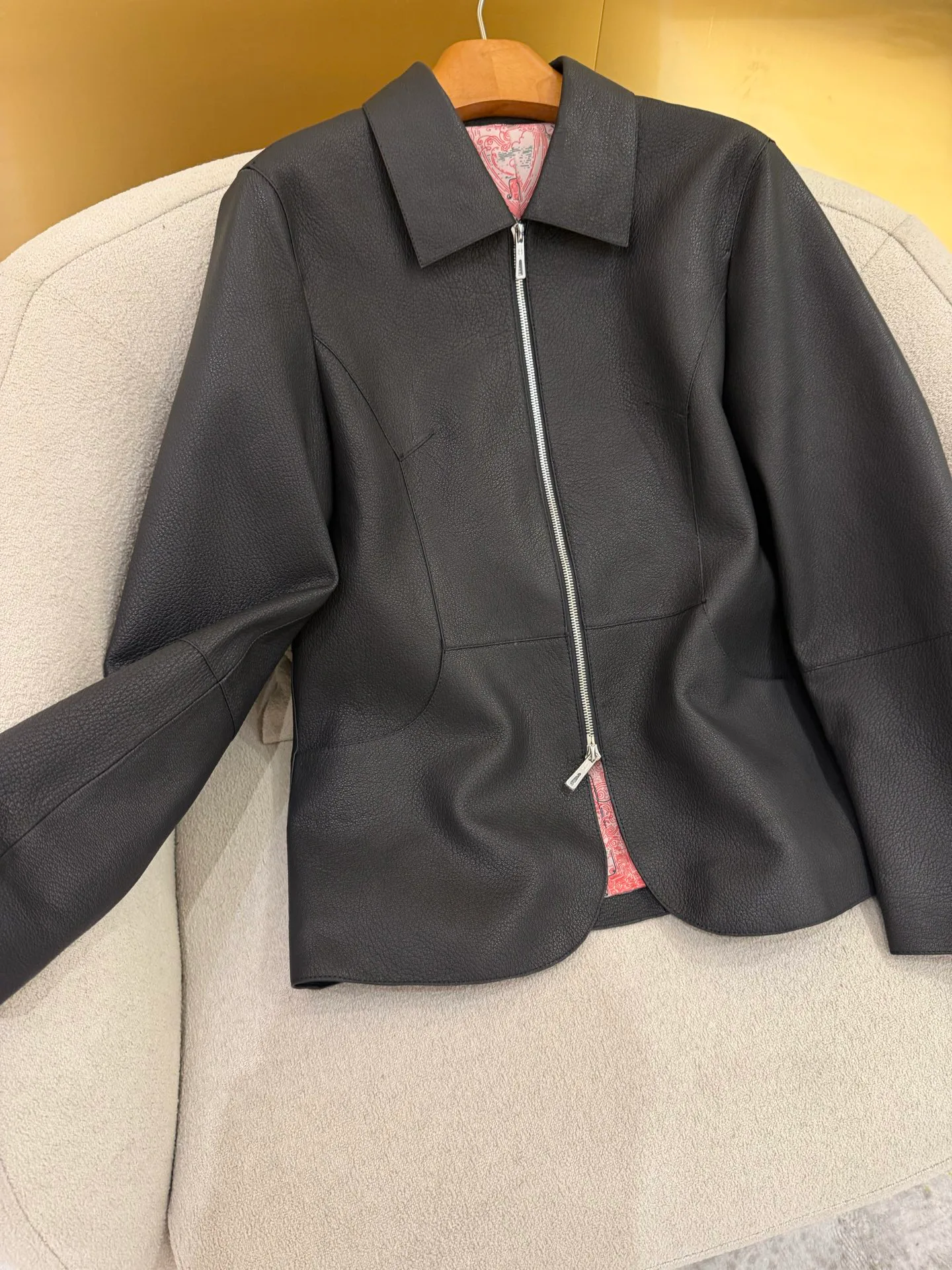 Кожаные Куртки И Дублёнки Женские Hermes 17959243