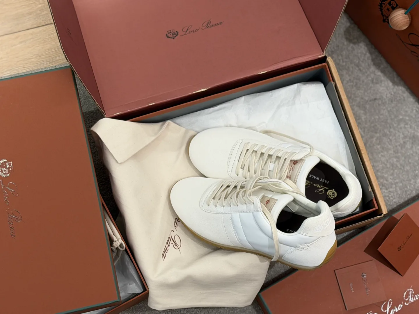 Кроссовки Мужские Loro Piana 18393589