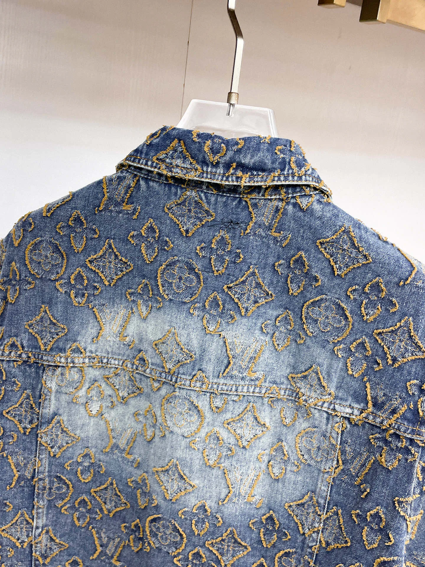 Куртки И Пуховики Мужские Louis Vuitton 18197210