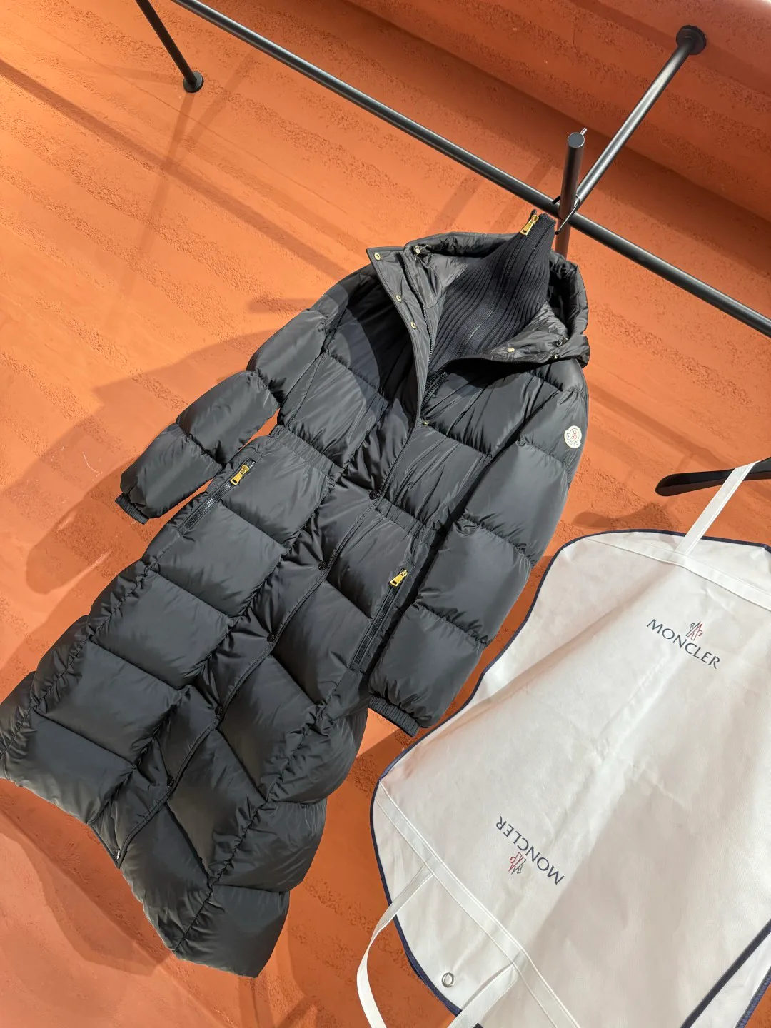 Куртки И Пуховики Женские Moncler 18048314
