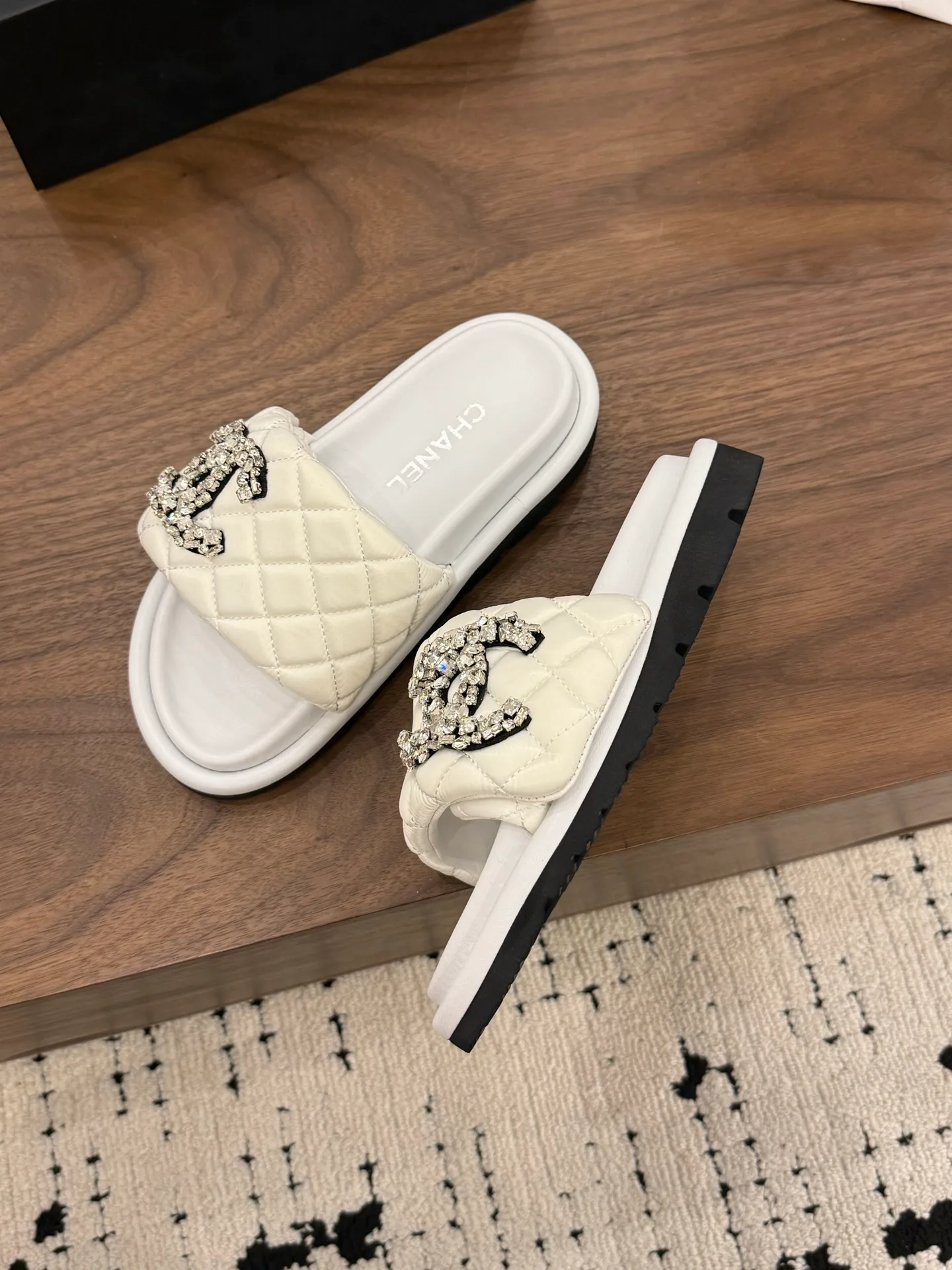 Туфли Женские Chanel 13224745