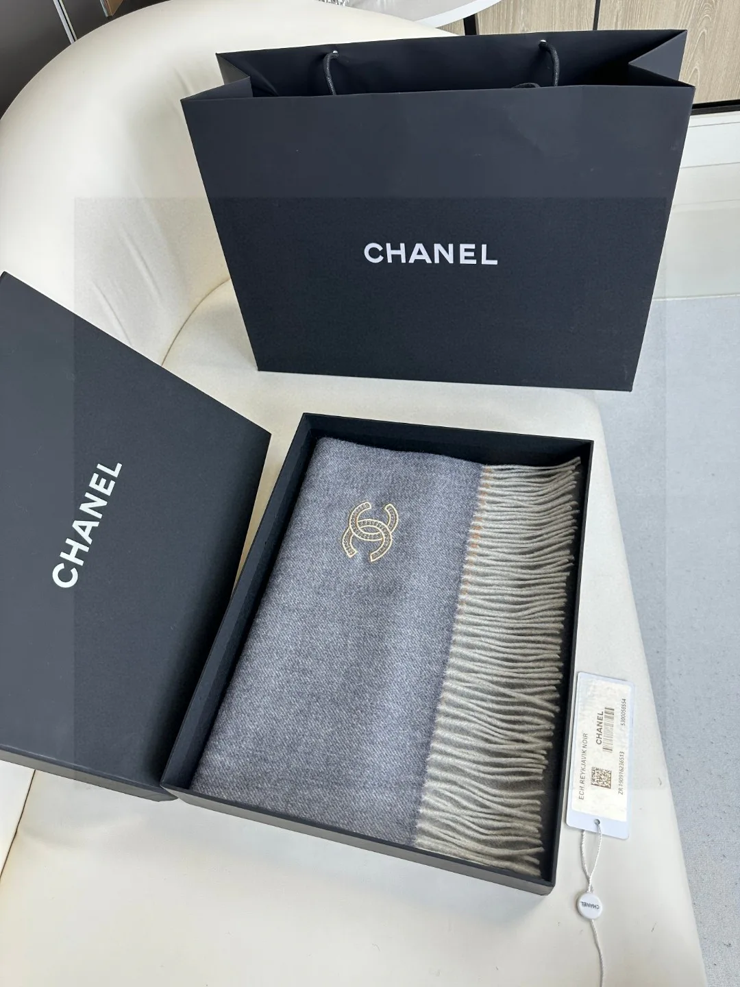 Шарфы Chanel 18322267