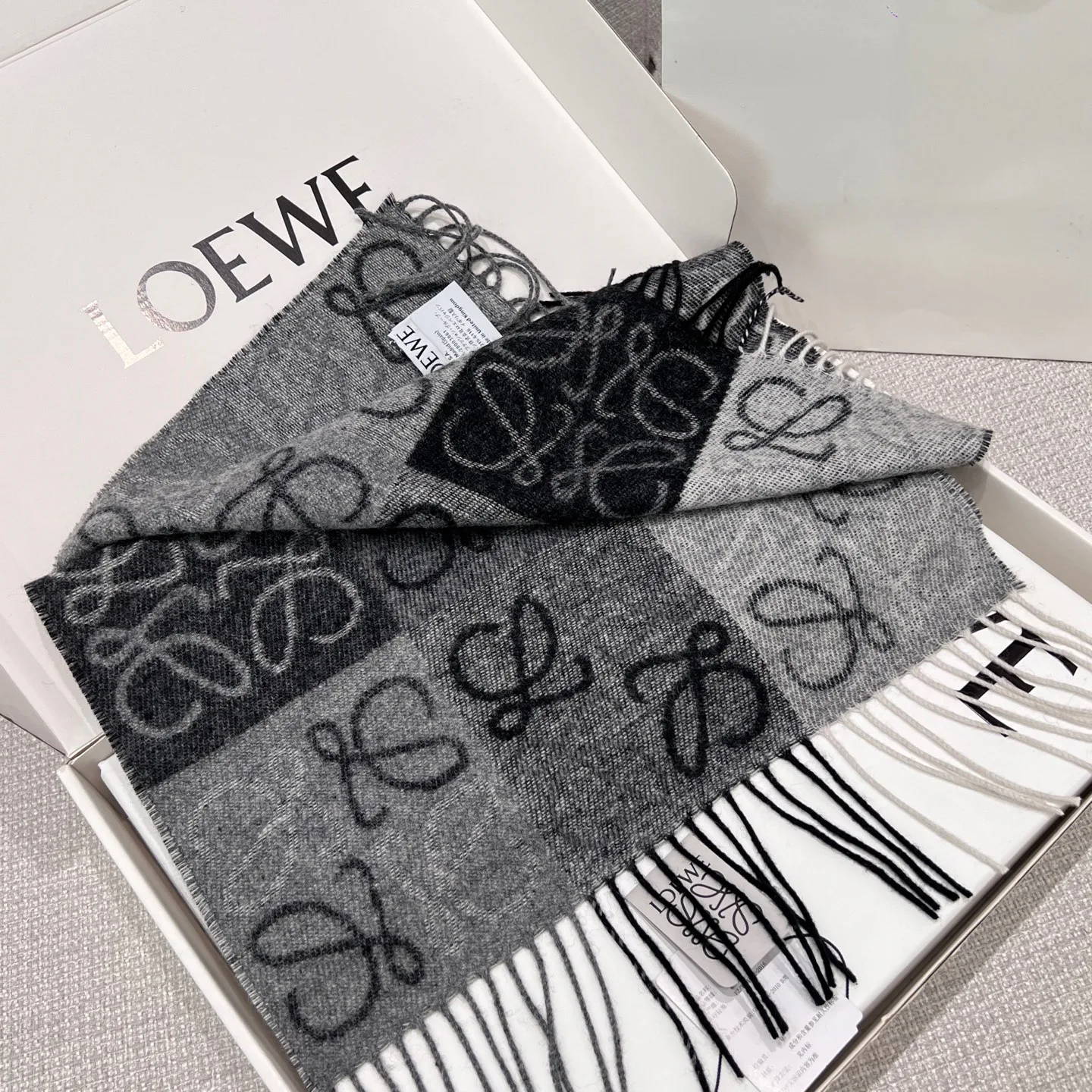 Шарфы Loewe 17945587