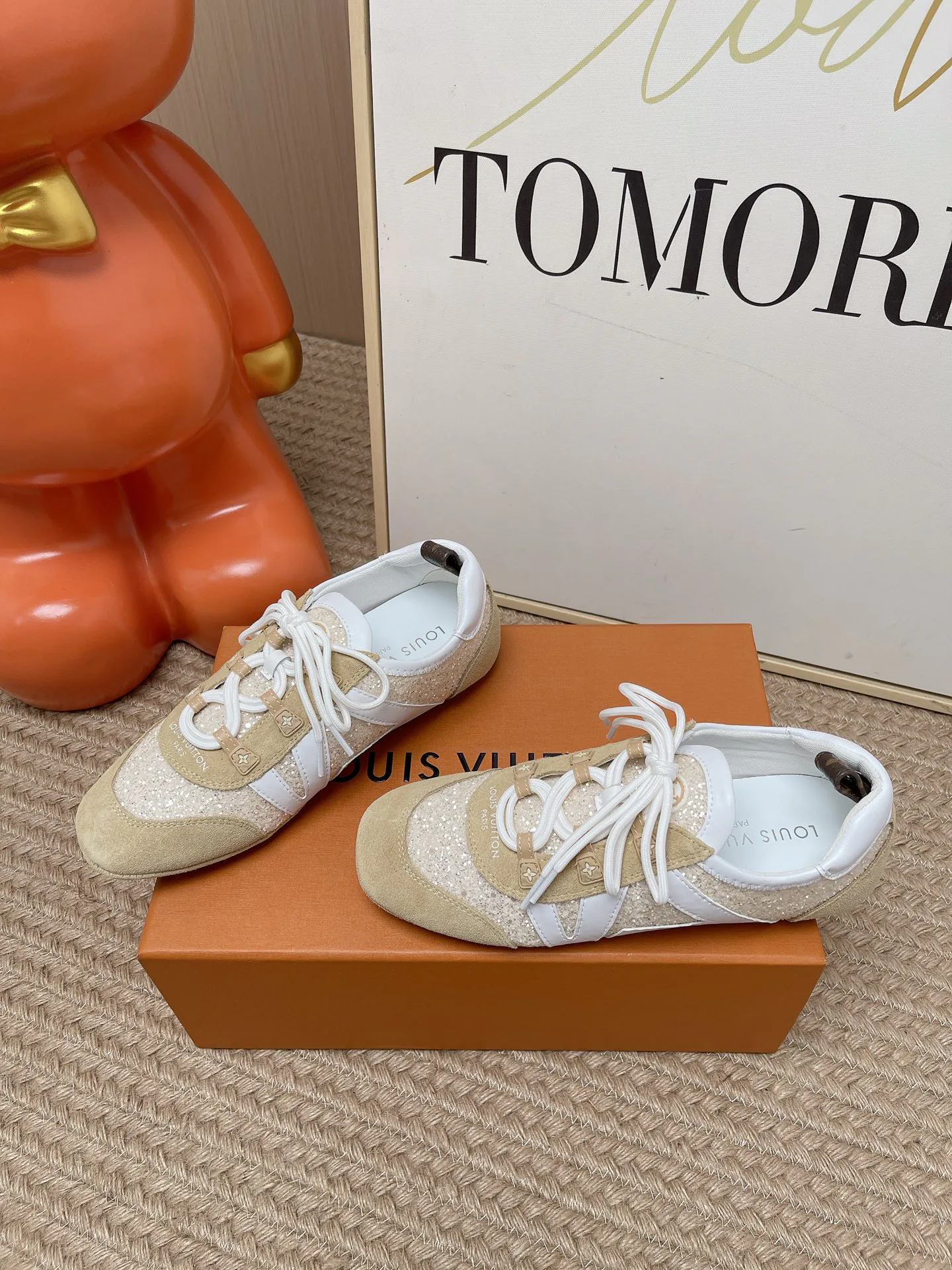 Кроссовки Женские Louis Vuitton 17571640
