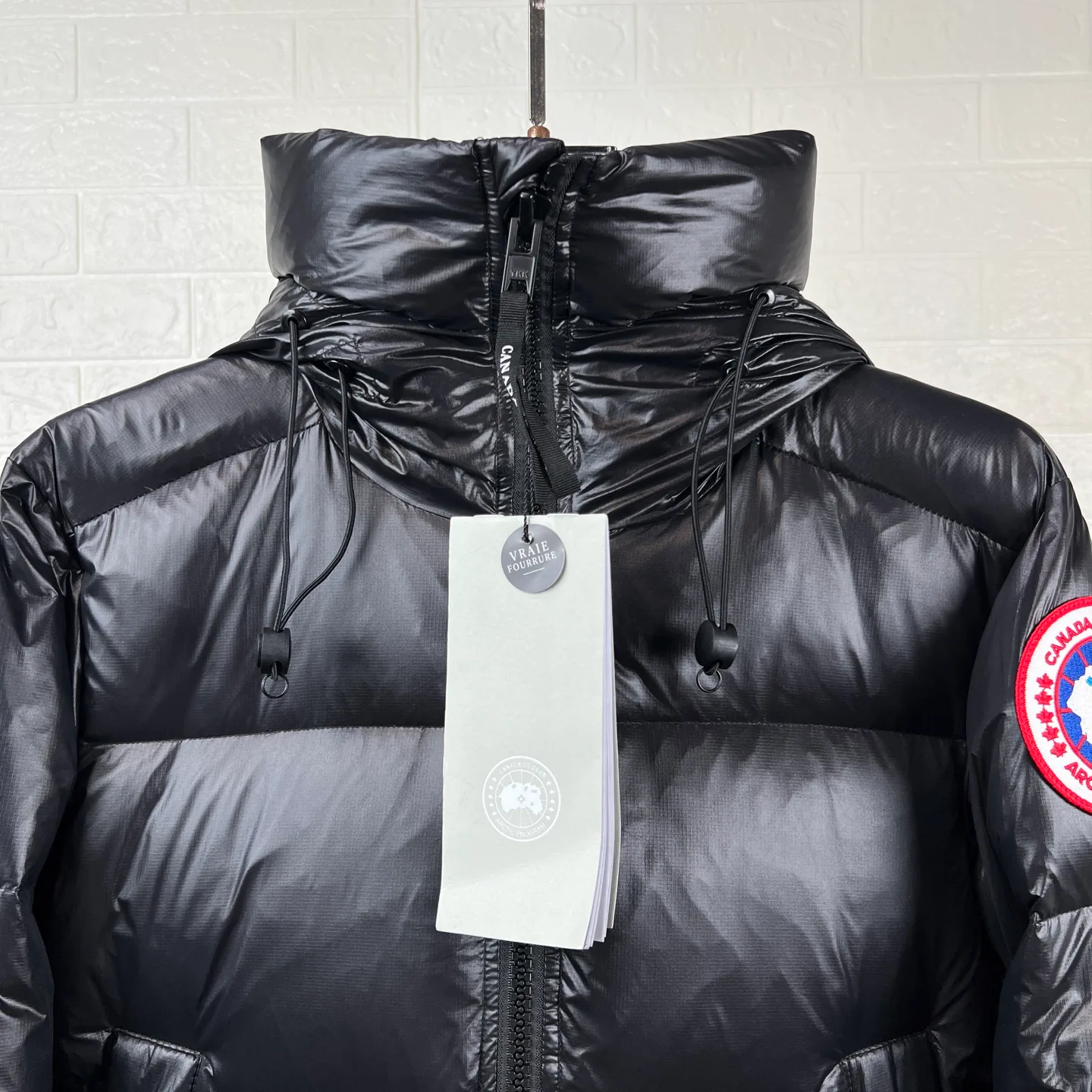 Куртки И Пуховики Женские Canada Goose 17897324