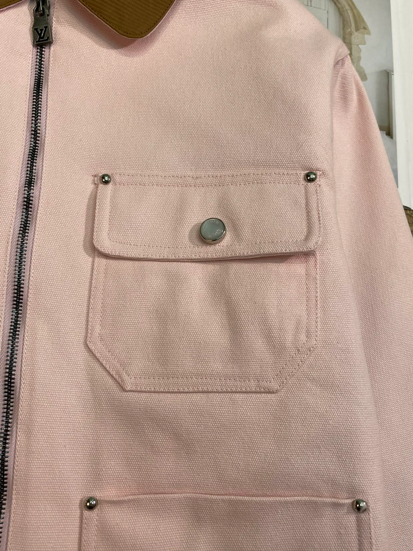 Куртки И Пуховики Женские Louis Vuitton 79697