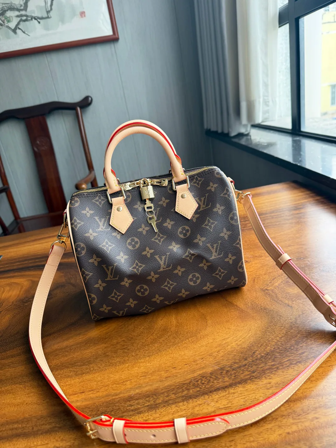 Классические Сумки Женские Louis Vuitton 13208816