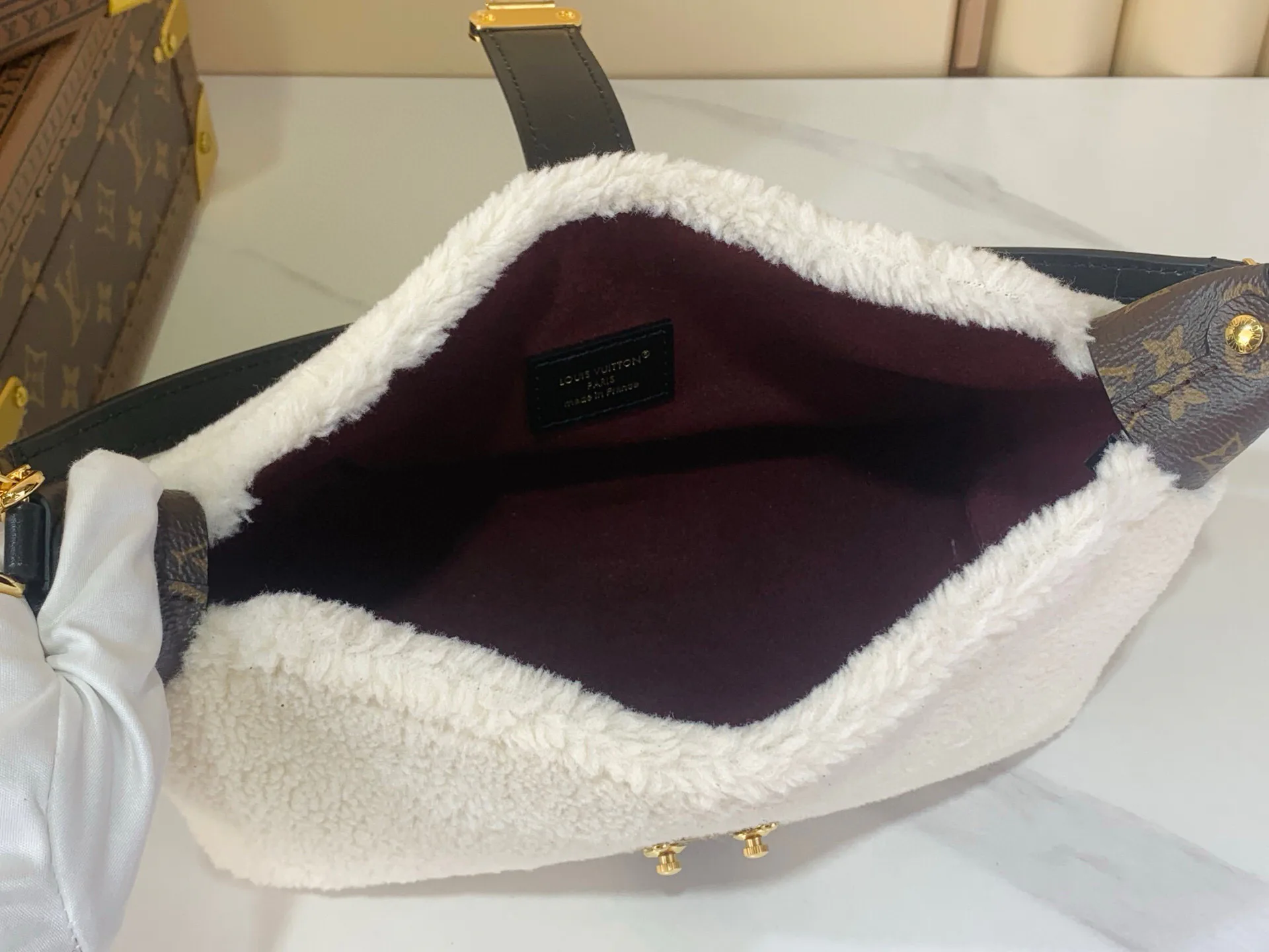 Клатчи Женские Louis Vuitton 290466
