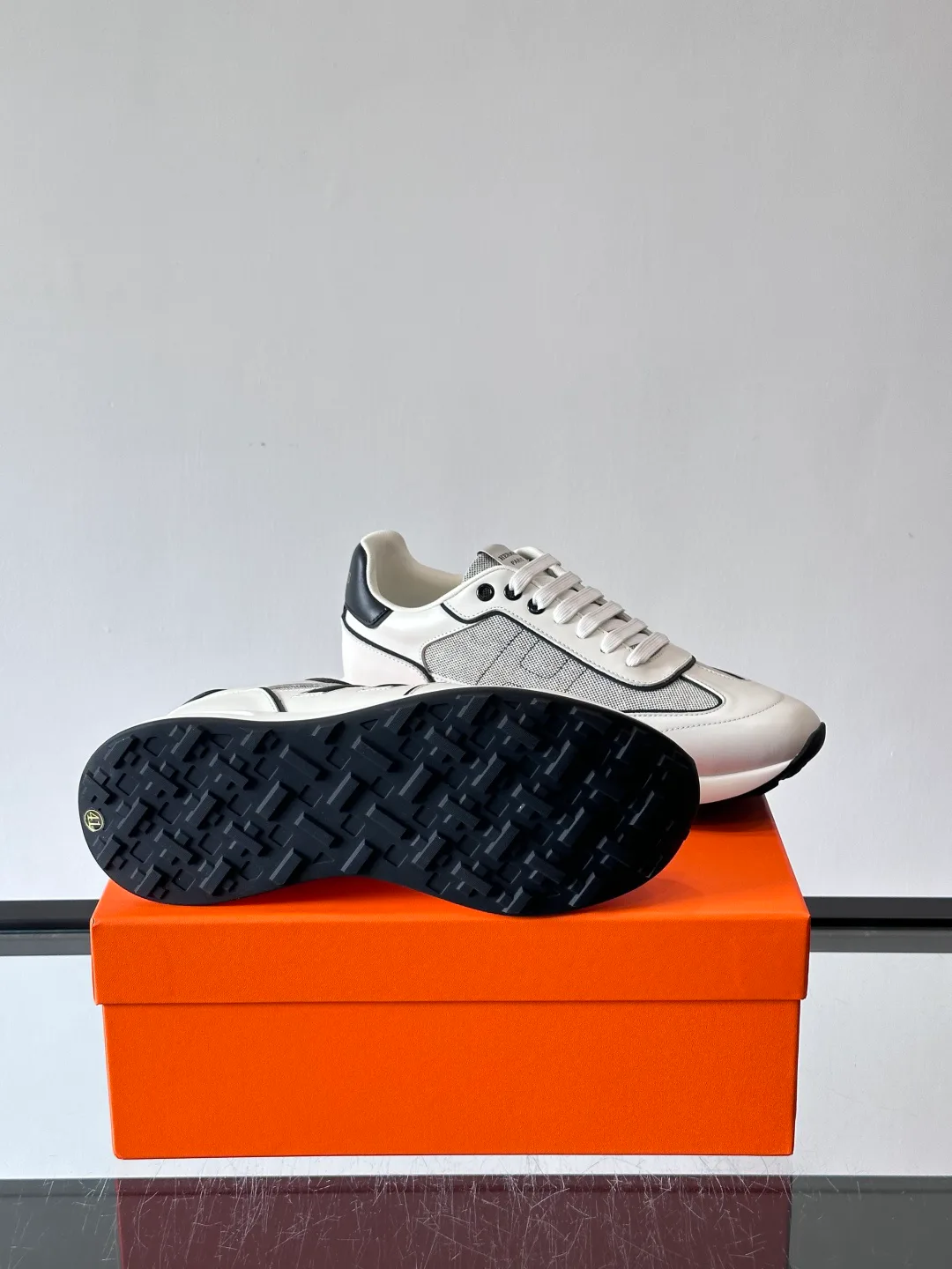 Кроссовки Мужские Hermes 13452985