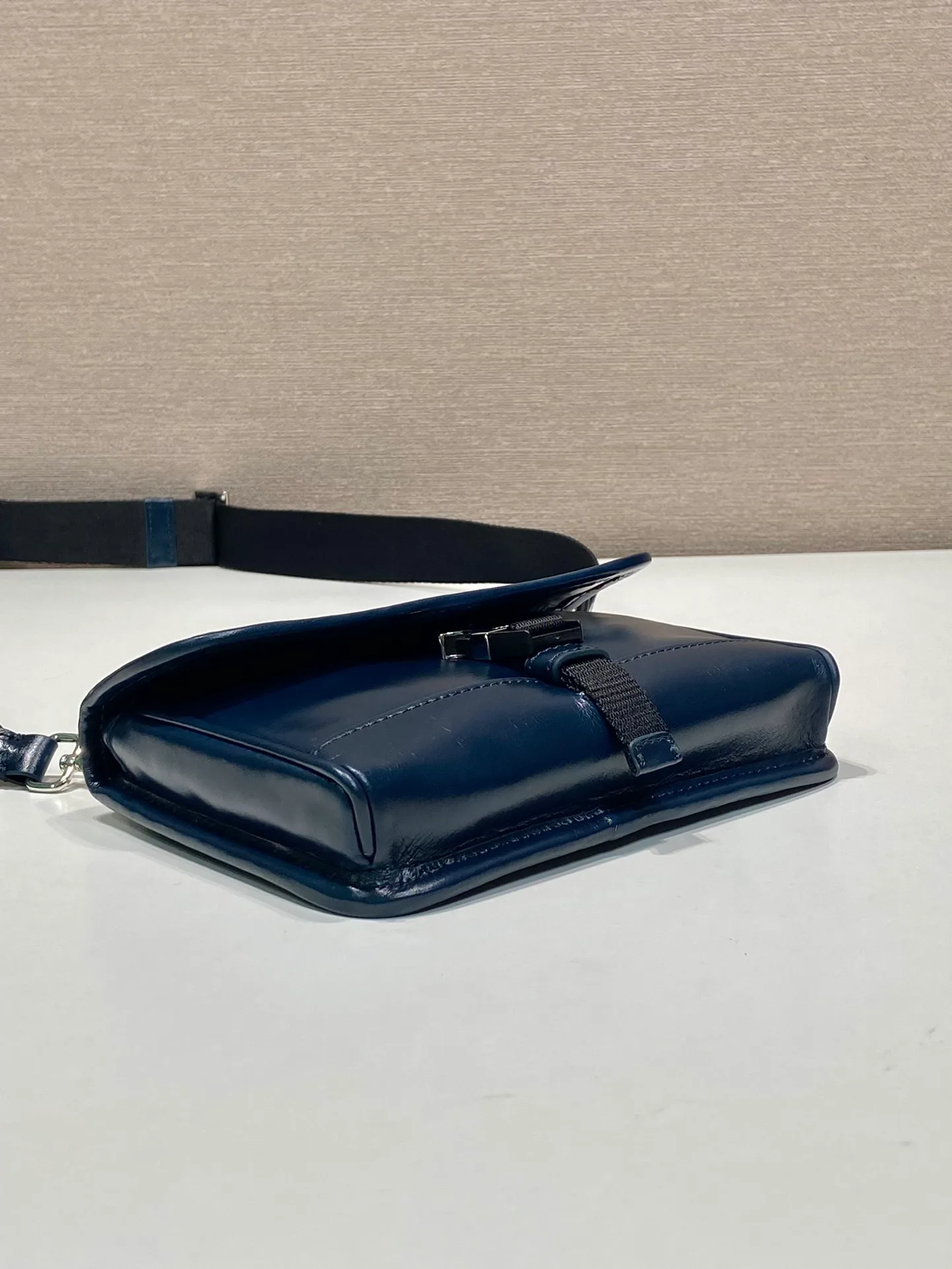 Сумки На Ремне Женские Prada 13346067