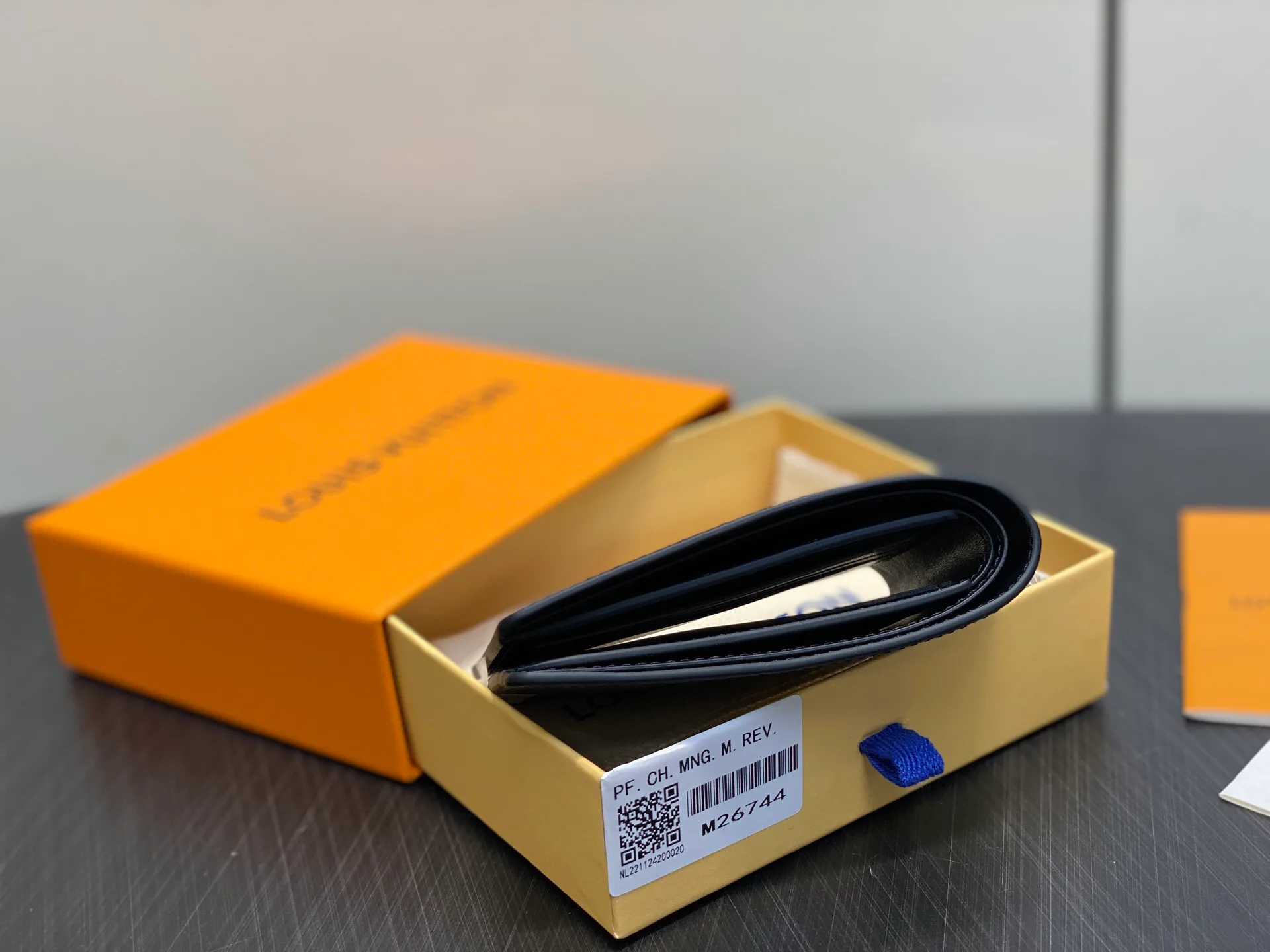 Клатчи Женские Louis Vuitton 1897982