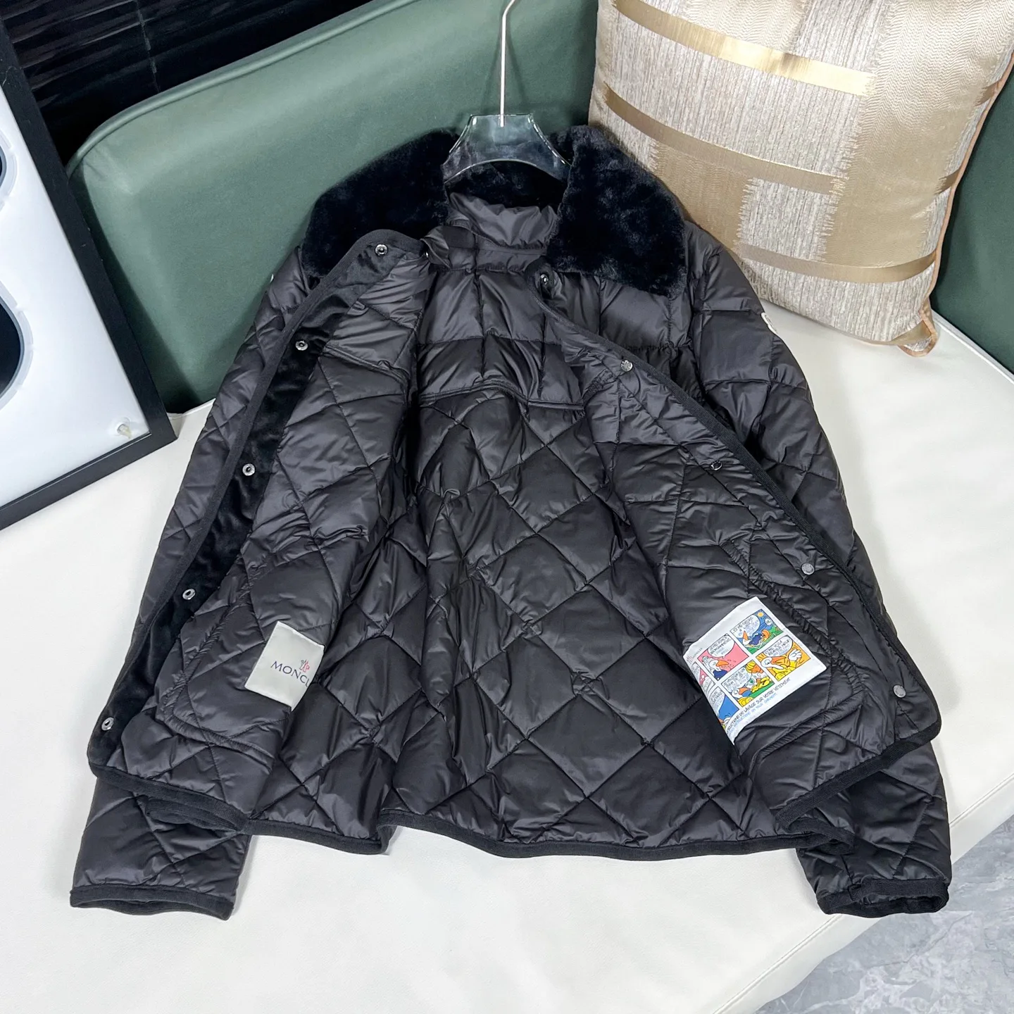 Куртки И Пуховики Женские Moncler 18728940