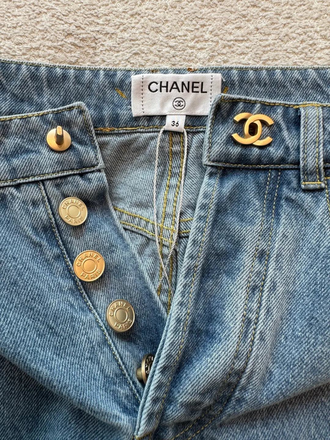 Джинсы Женские Chanel 13474419