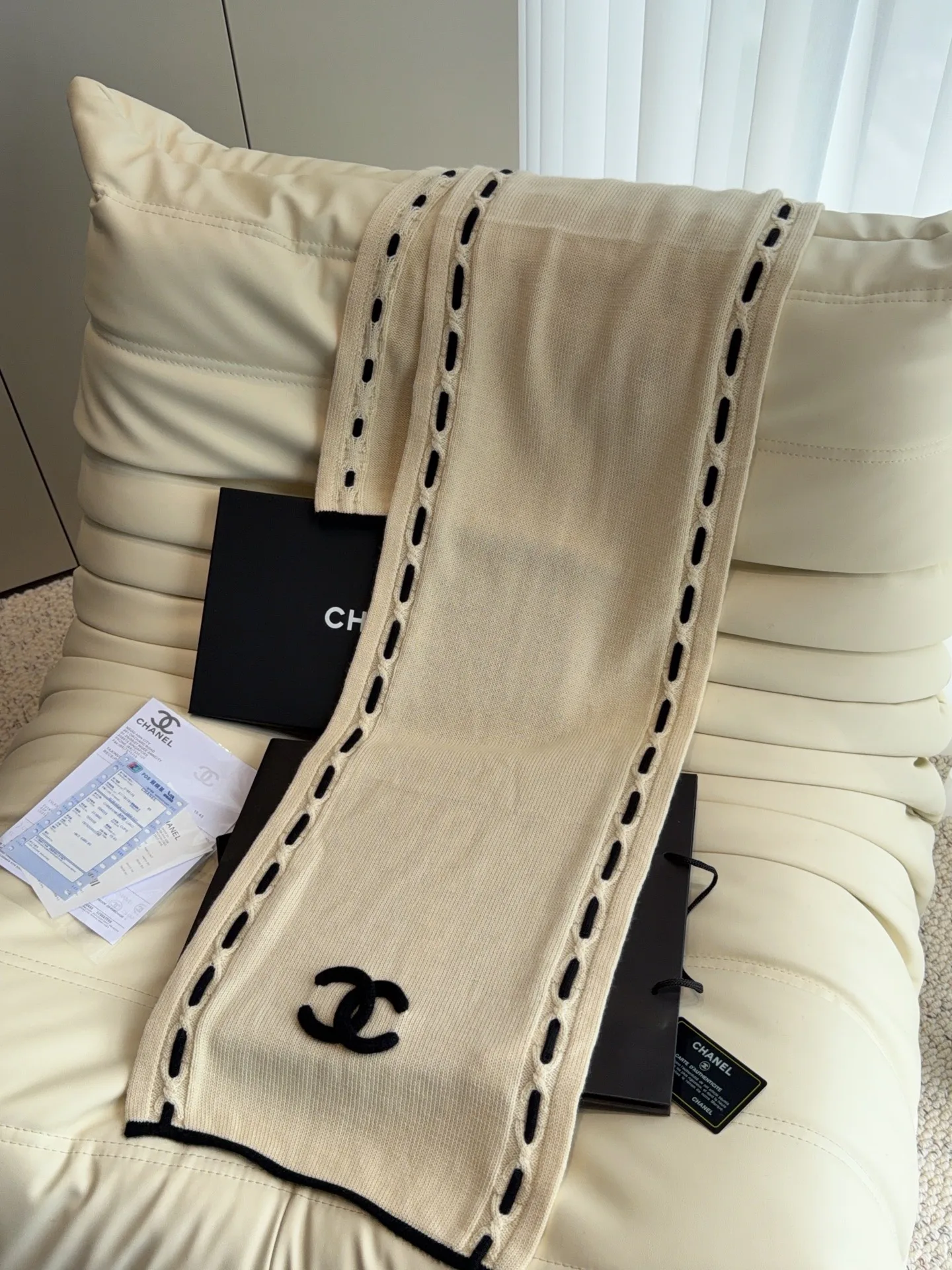 Шарфы Chanel 18105408