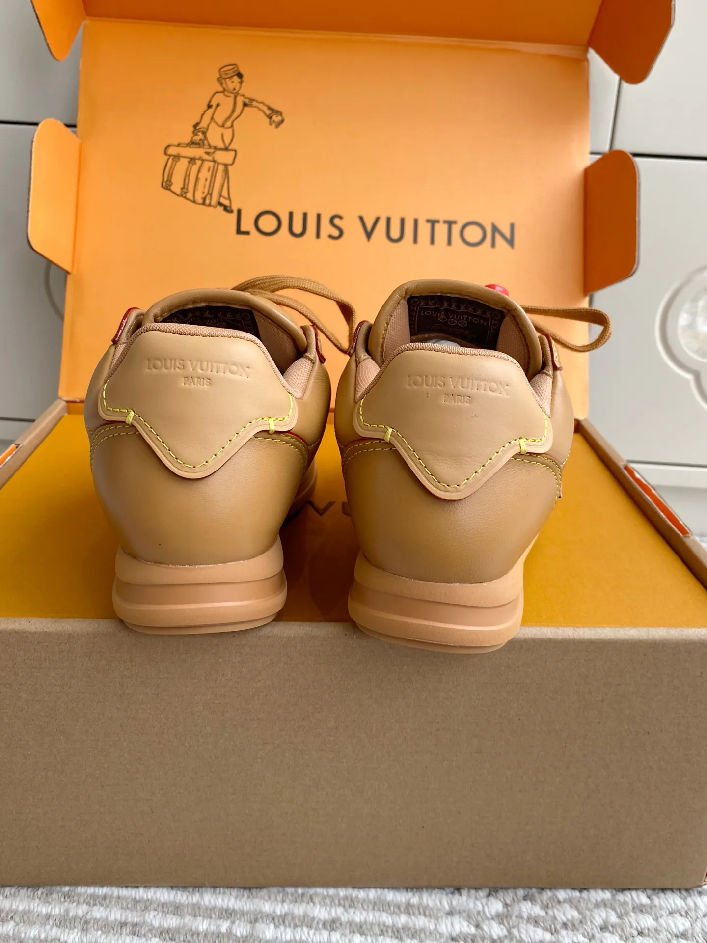 Кроссовки Женские Louis Vuitton 67101