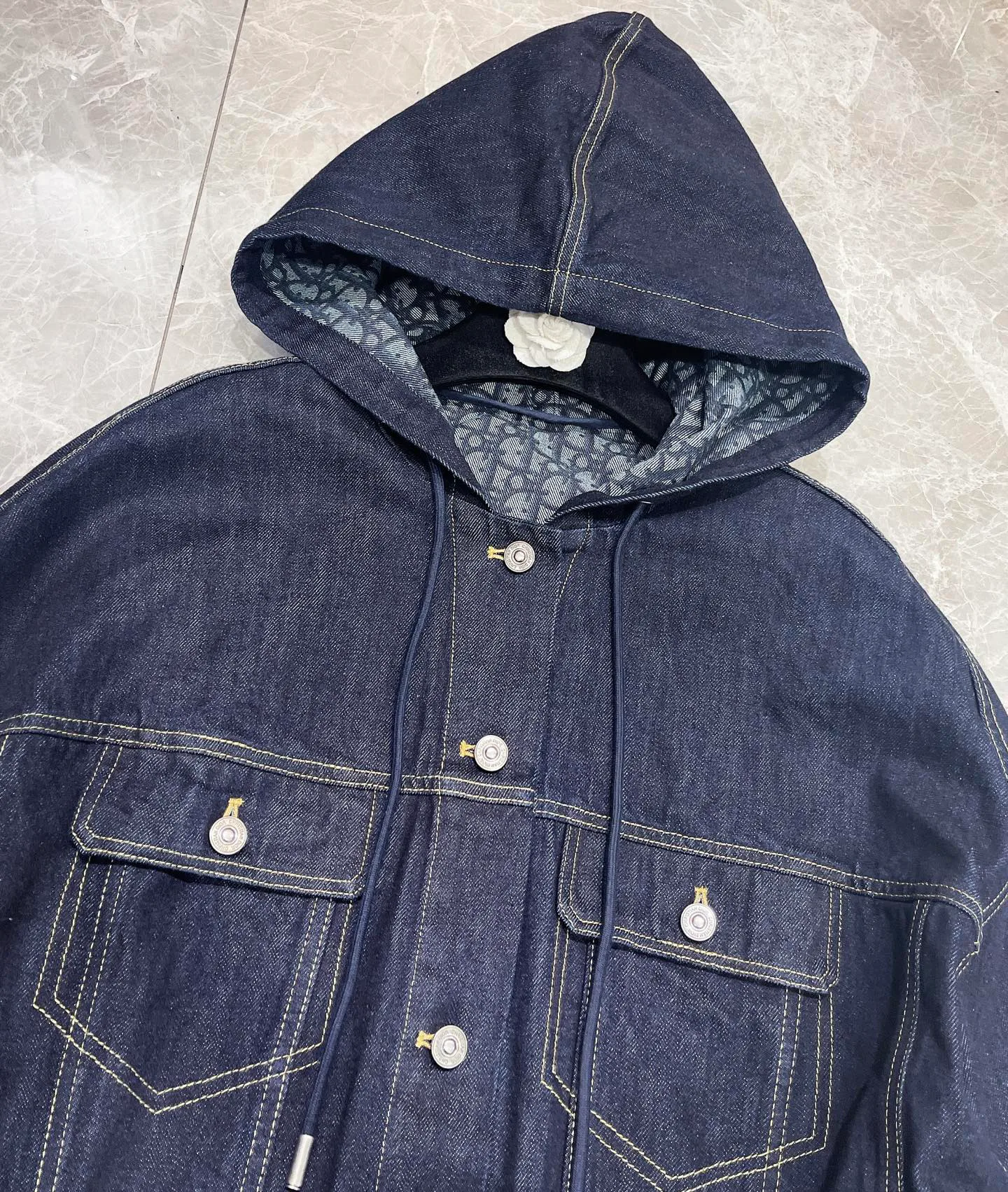 Куртки И Пуховики Женские Christian Dior 842550