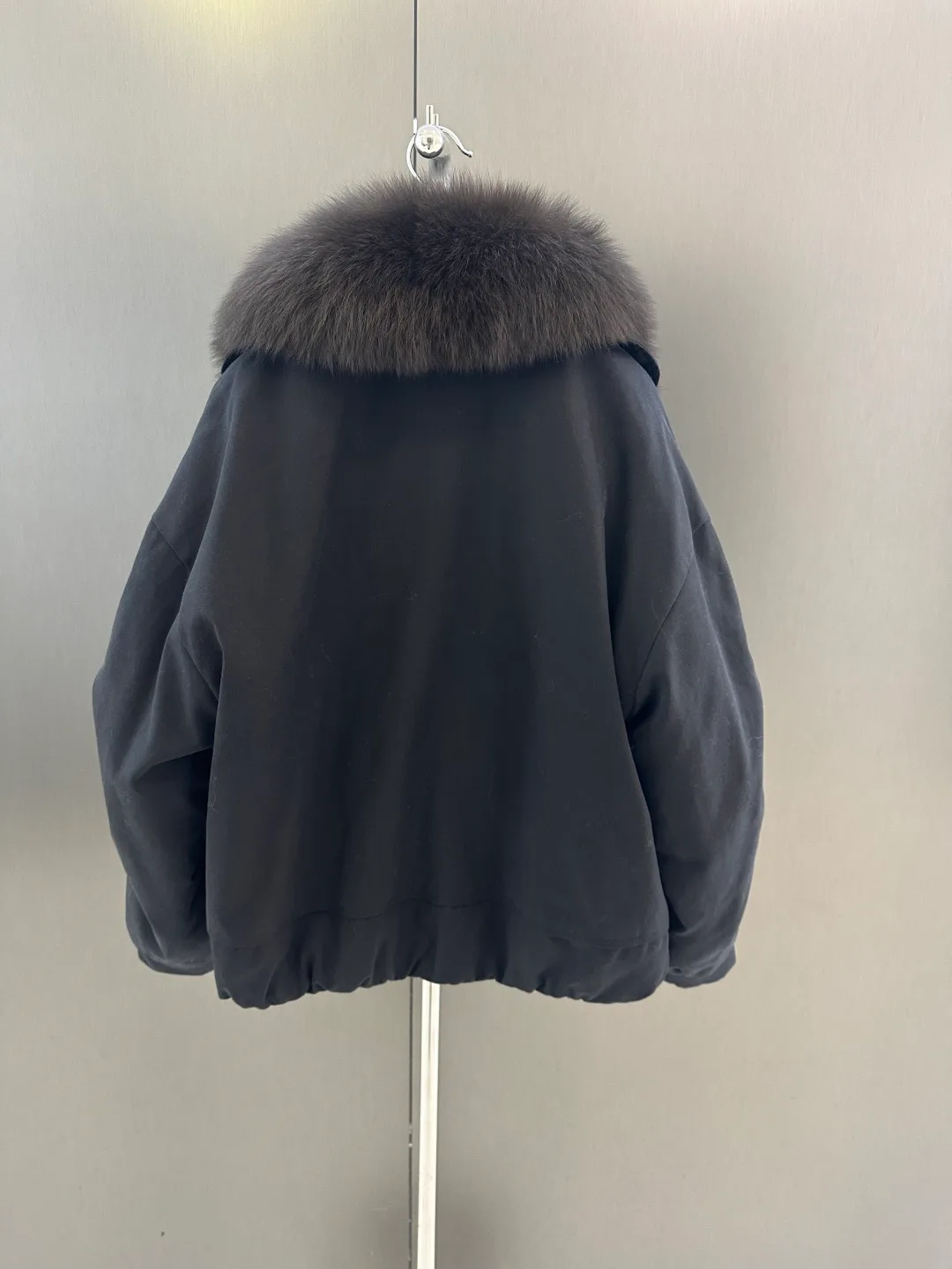 Куртки И Пуховики Женские Max Mara 550740