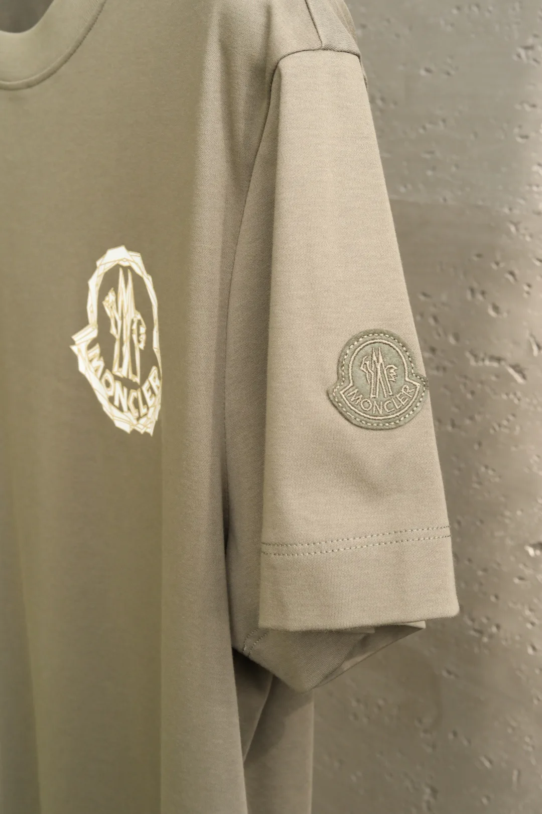 Футболки Мужские Moncler 11317080