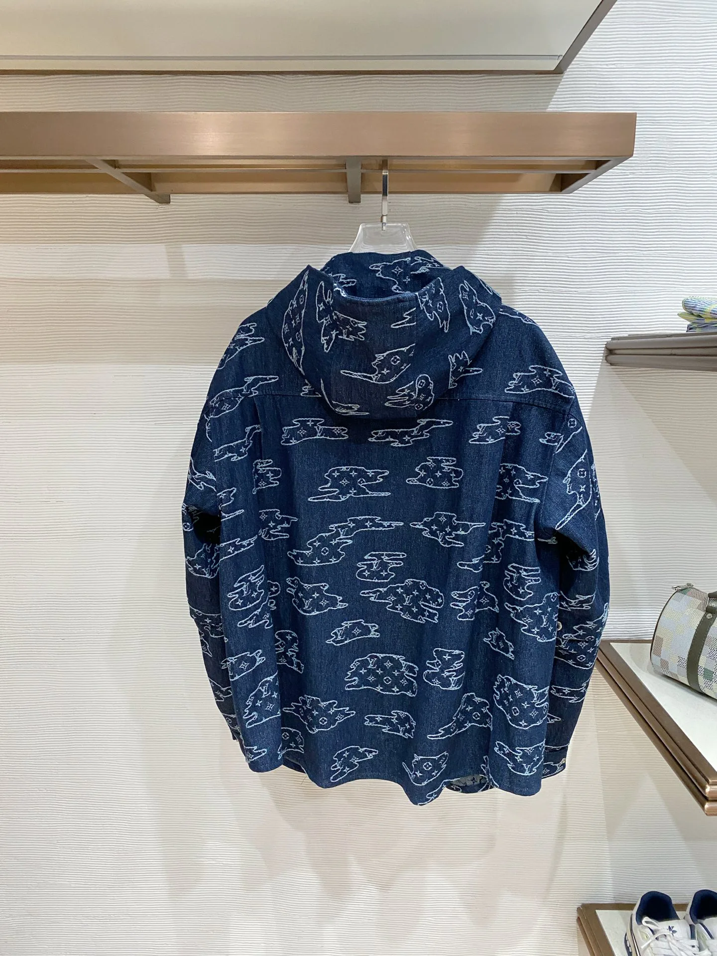 Куртки И Пуховики Мужские Louis Vuitton 10271848