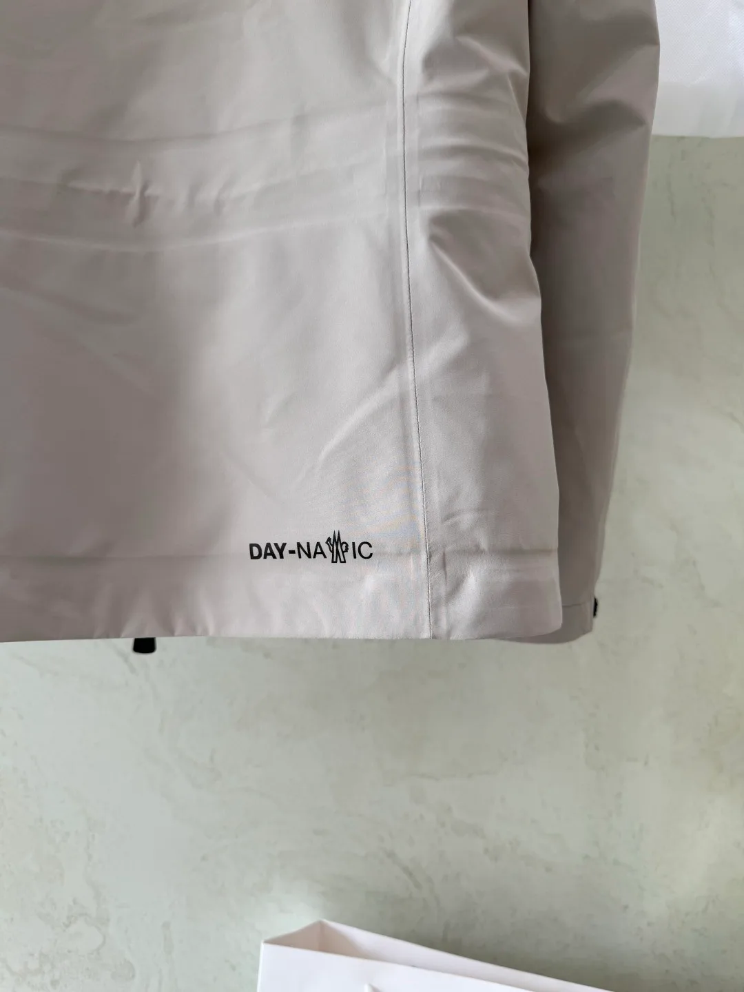 Куртки И Пуховики Женские Moncler 18043546