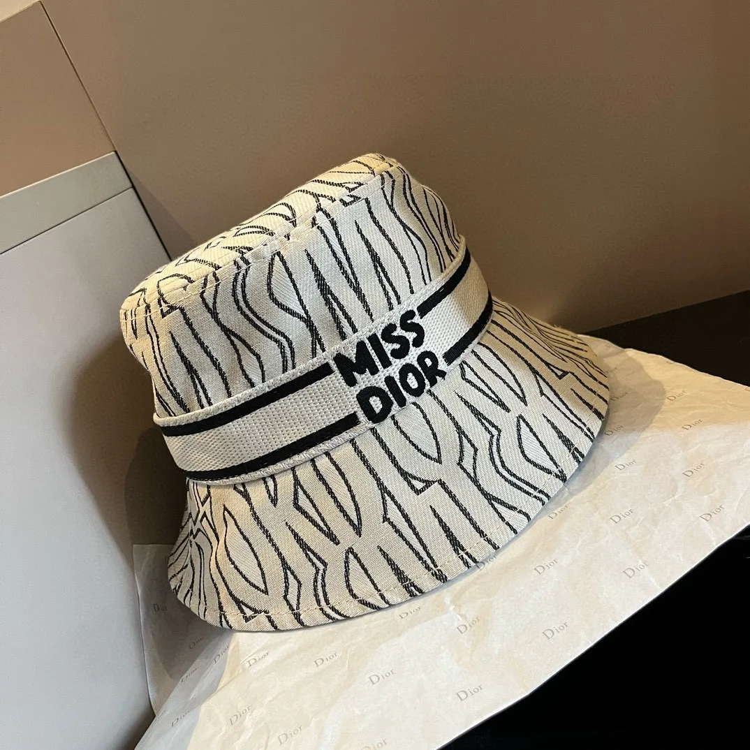 Головные Уборы Christian Dior 91031